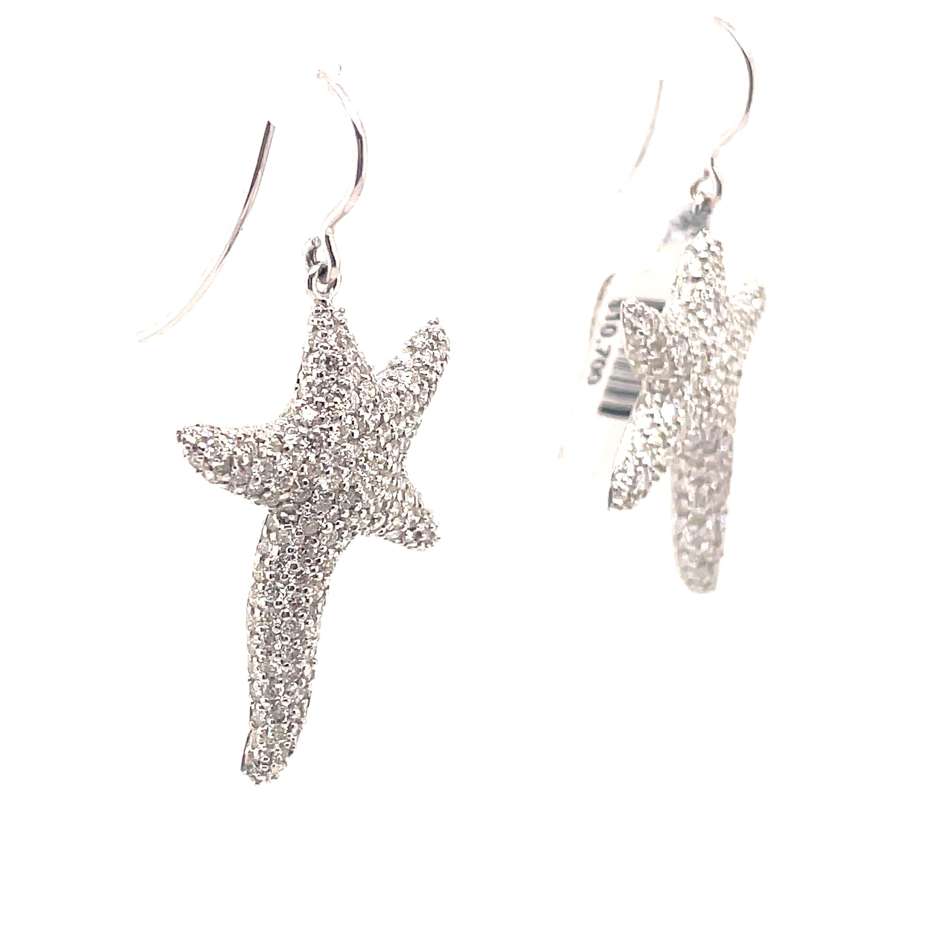 Moderne Boucles d'oreilles en goutte en or blanc 18 carats avec étoile de mer pavé de diamants de 4,58 carats en vente