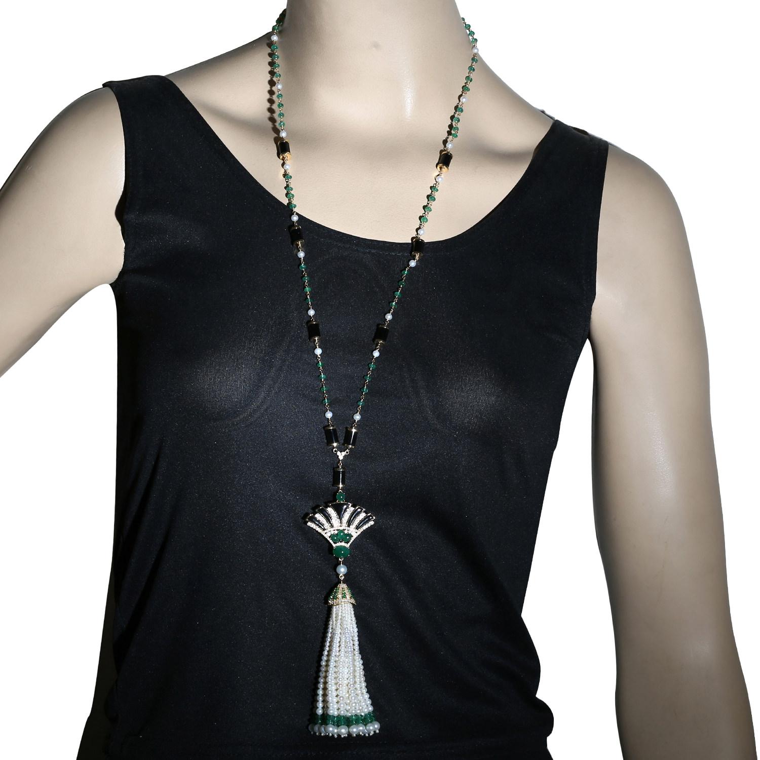 Artisan 45.96 Carat Emerald Diamond Art Deco Style 14 Karat Gold Pearl Tassel Necklace For Sale