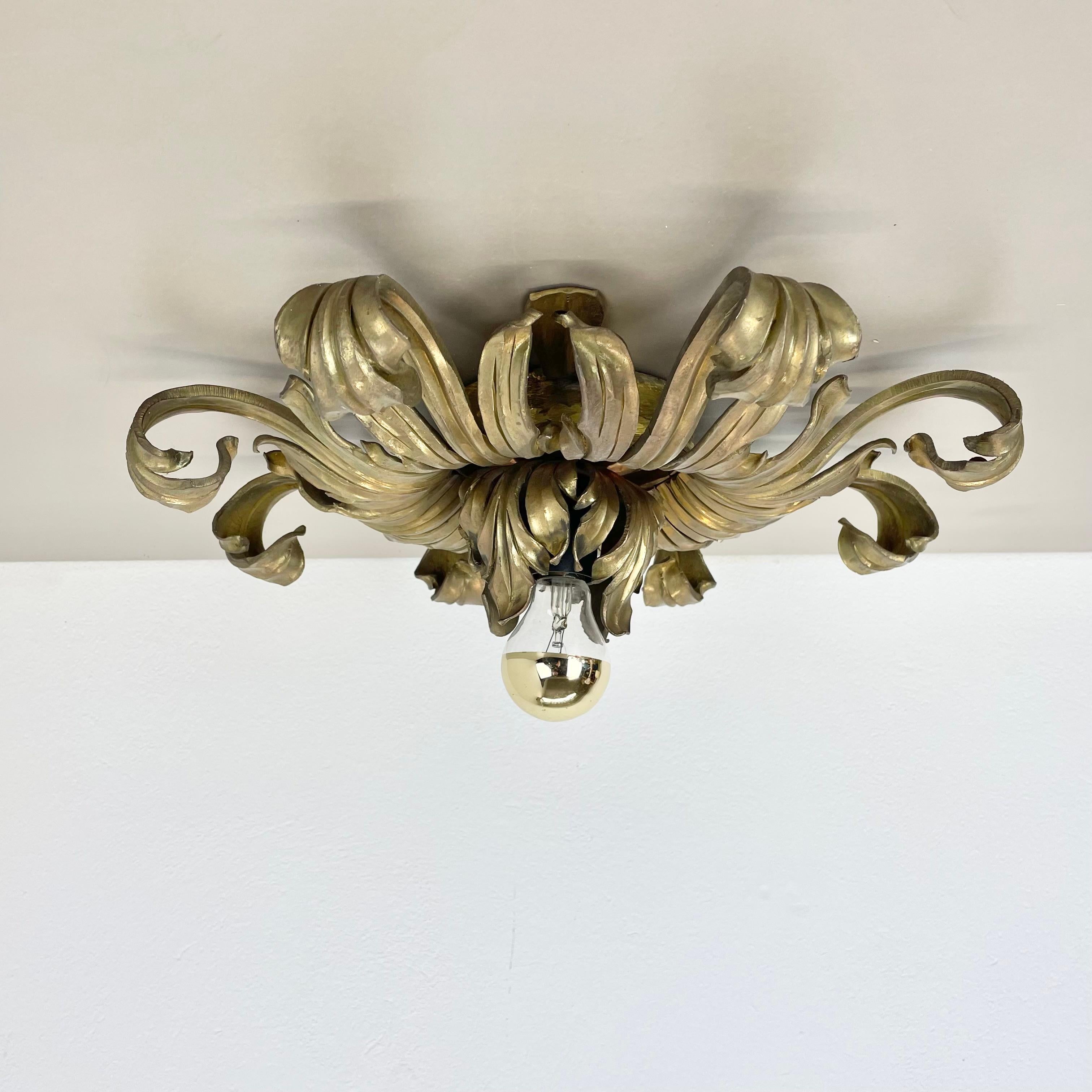 Mid-Century Modern 45cm handmade Brass Stilnovo Style Floral Theatre Wall Ceiling Light, Italy 1970 For Sale