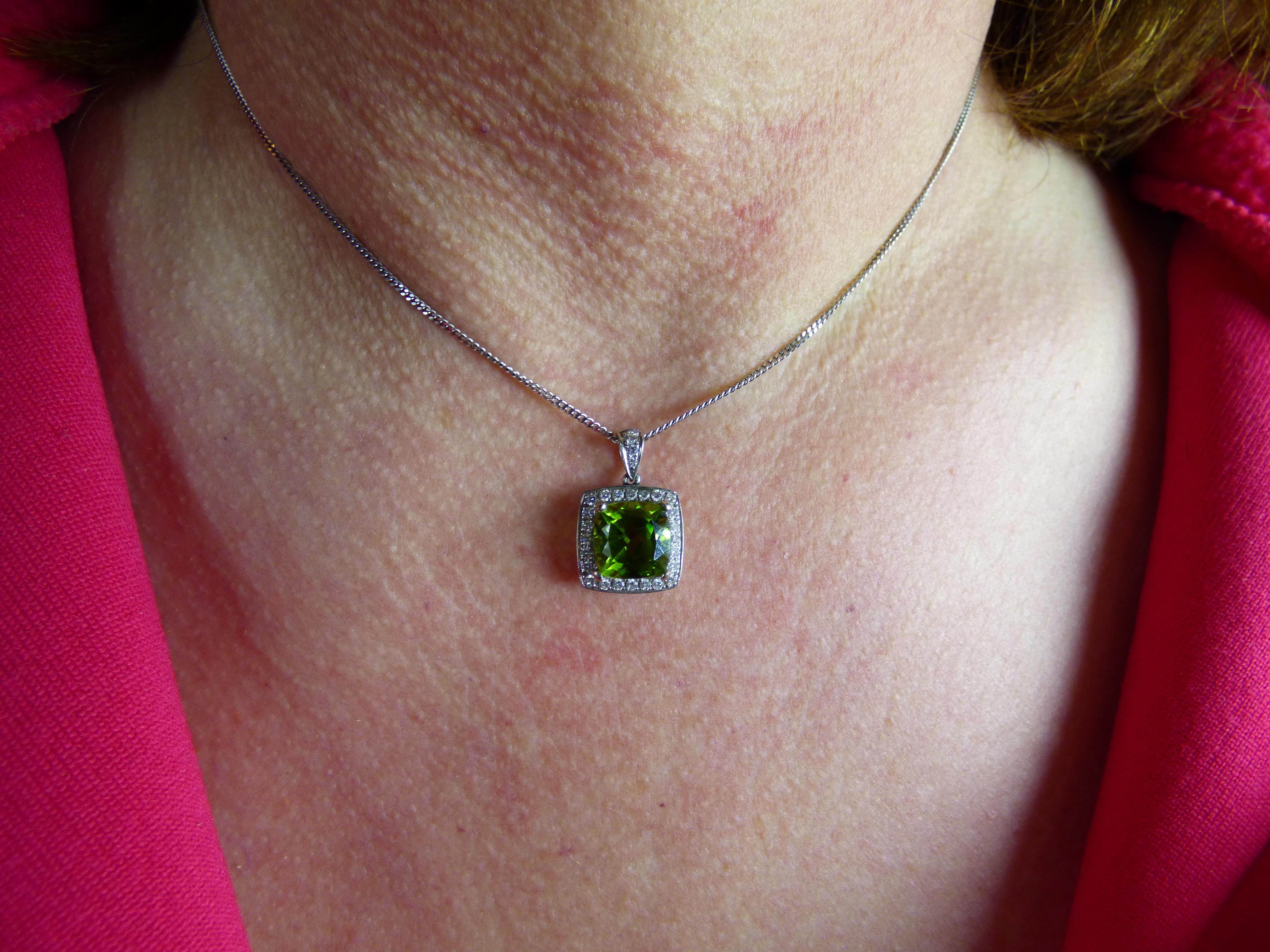 Modern 4.5ct. Cushion Cut Peridot and Diamond Pendant in 14K White Gold. For Sale