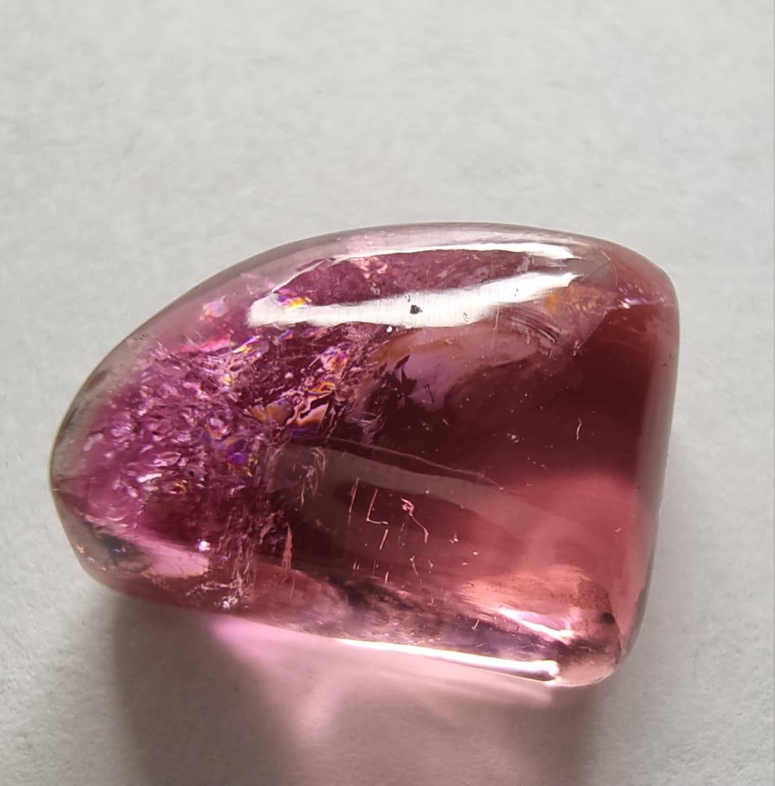 Cabochon 4.5ct Gemma cabochon personalizzata di tormalina rosa in vendita