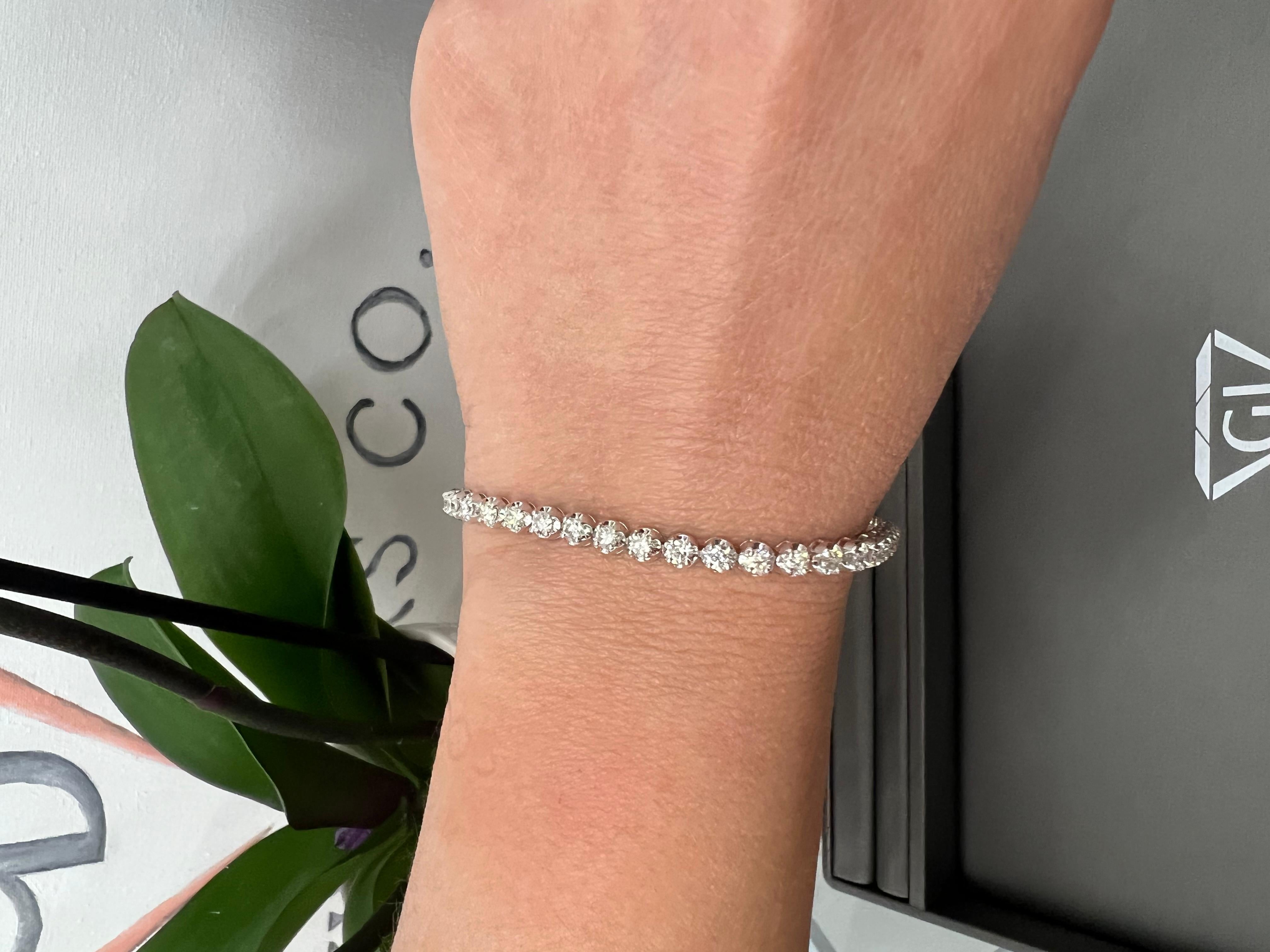This Exquisite Crown Prong Diamond Tennis Bracelet is a fan favorite. The illusion setting on this bracelet makes the diamonds appear bigger than they are, which gives the diamonds an even bigger sparkle making you shine through your