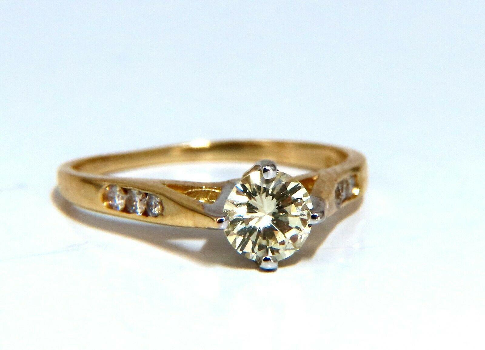 Round Cut .45ct Fancy Light Yellow Round Vintage Diamond Ring 14kt For Sale