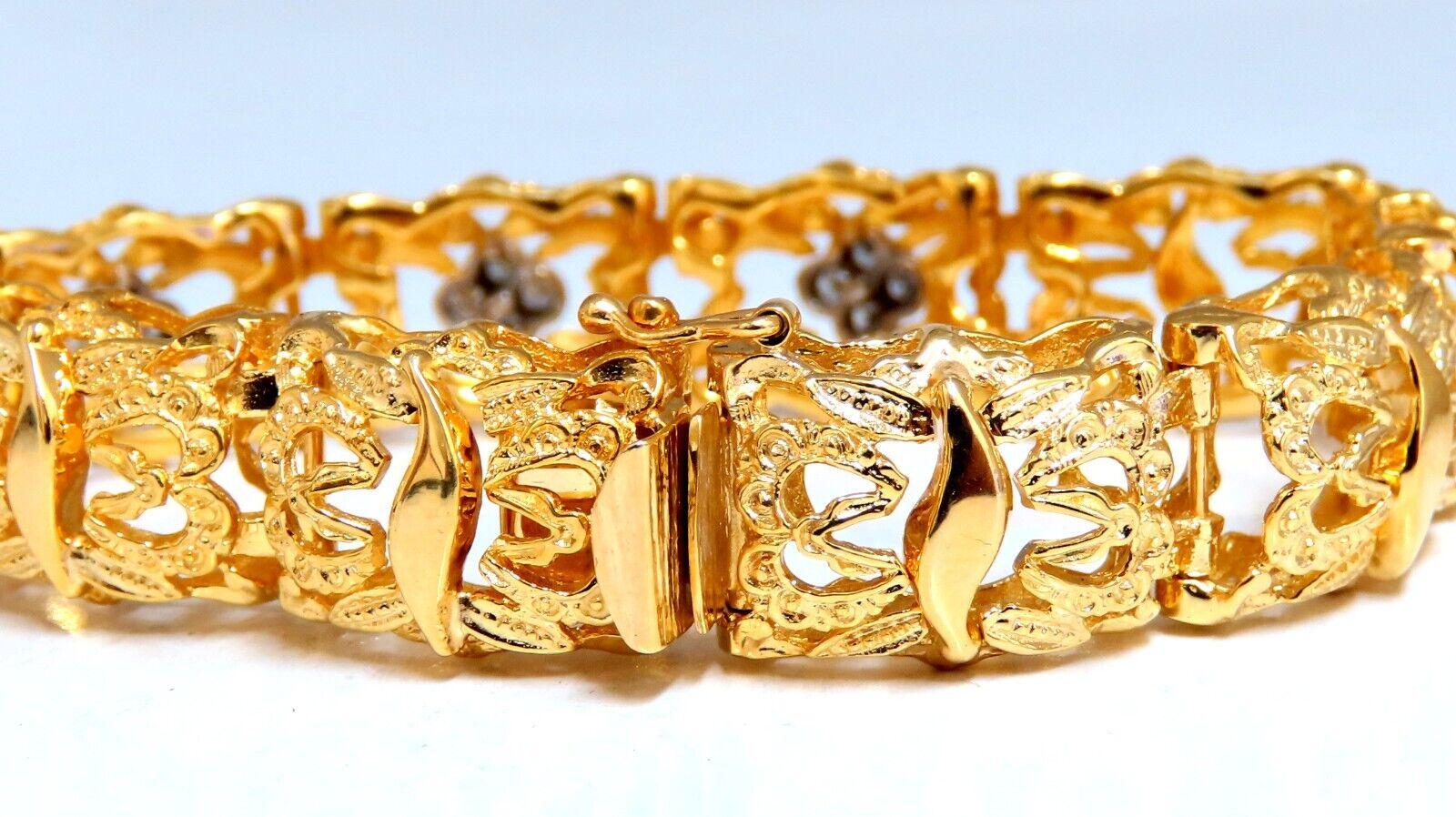 Ladies natural Diamond classic cluster Edwardian style deco bracelet.

.45ct Diamonds: H color, vs-2 si1 clarity.

14 karat yellow gold 30 grams

12 Diamond Count

Bracelet measures 12mm wide

Comfortable pressure clasp and safety snap.



$7000