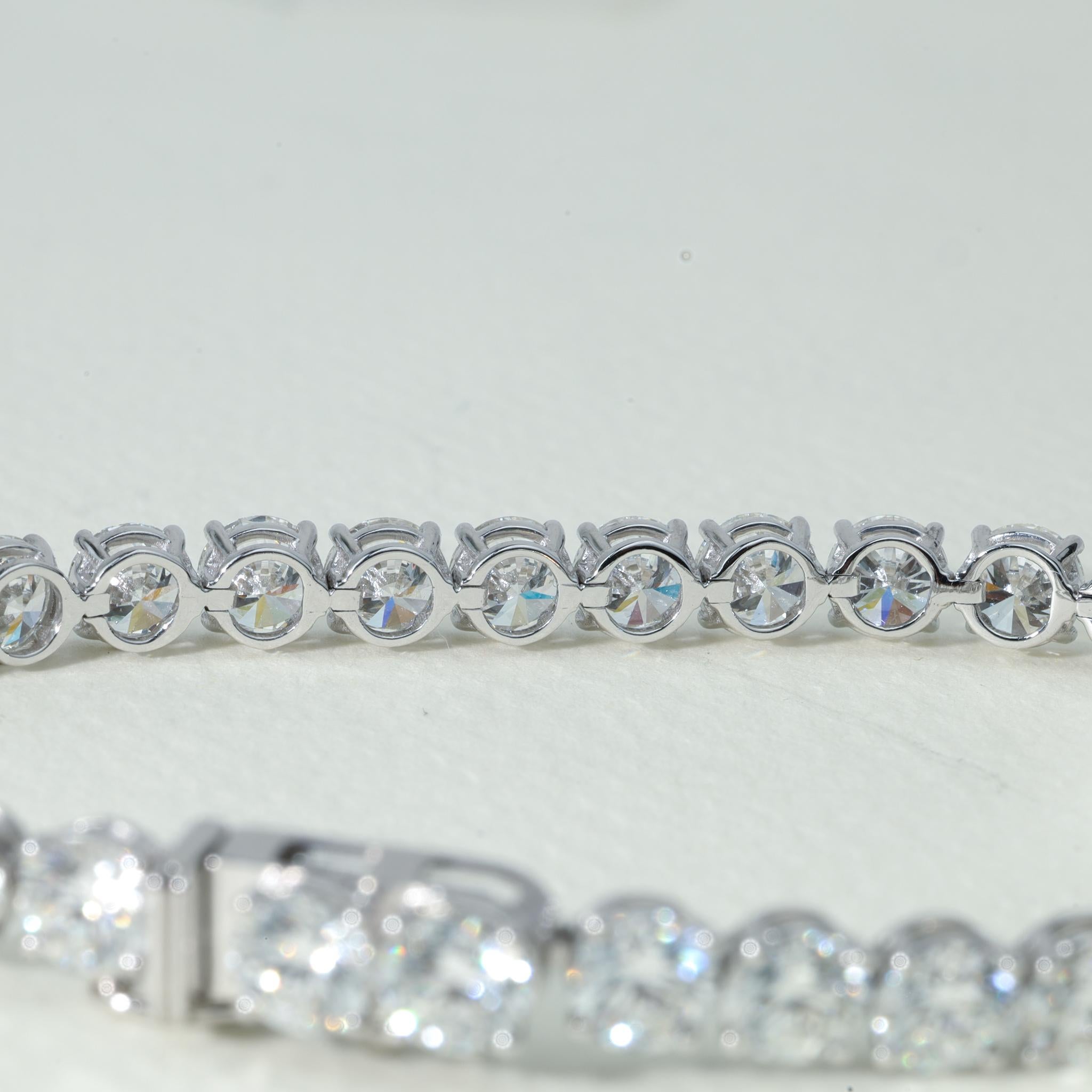 4,5ct Natürlicher runder Diamant Tennisarmband in 18K Weißgold - Unisex-Luxus im Angebot 2