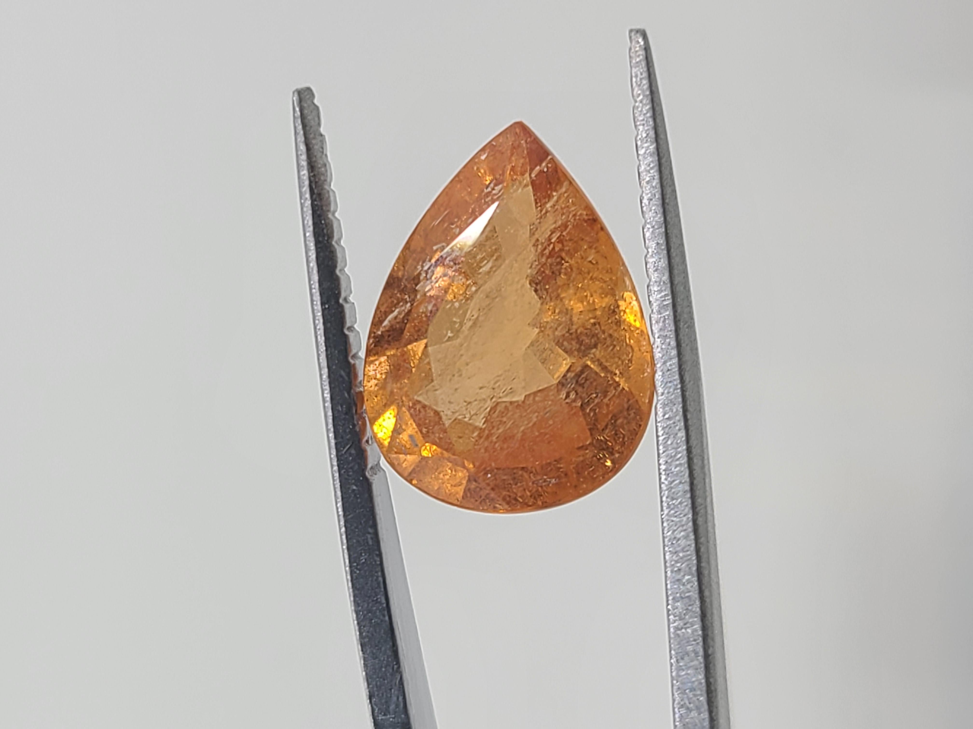 4.50 Carat Spessartine Orange Garnet 12x9mm Pear Shaped - Single Loose Stone In Excellent Condition For Sale In Endwell, NY