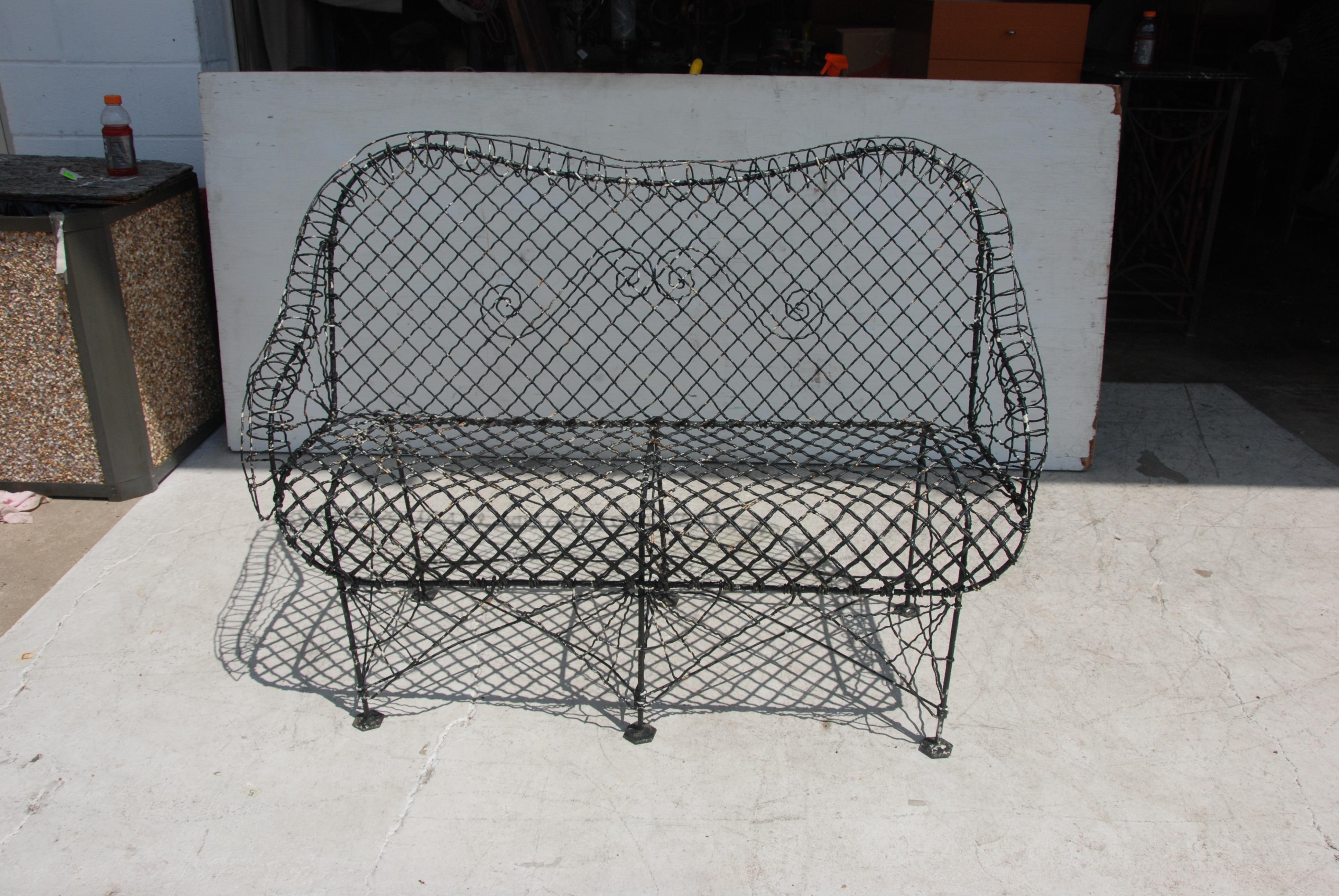 Woven 4.5FT French Outdoor Settee