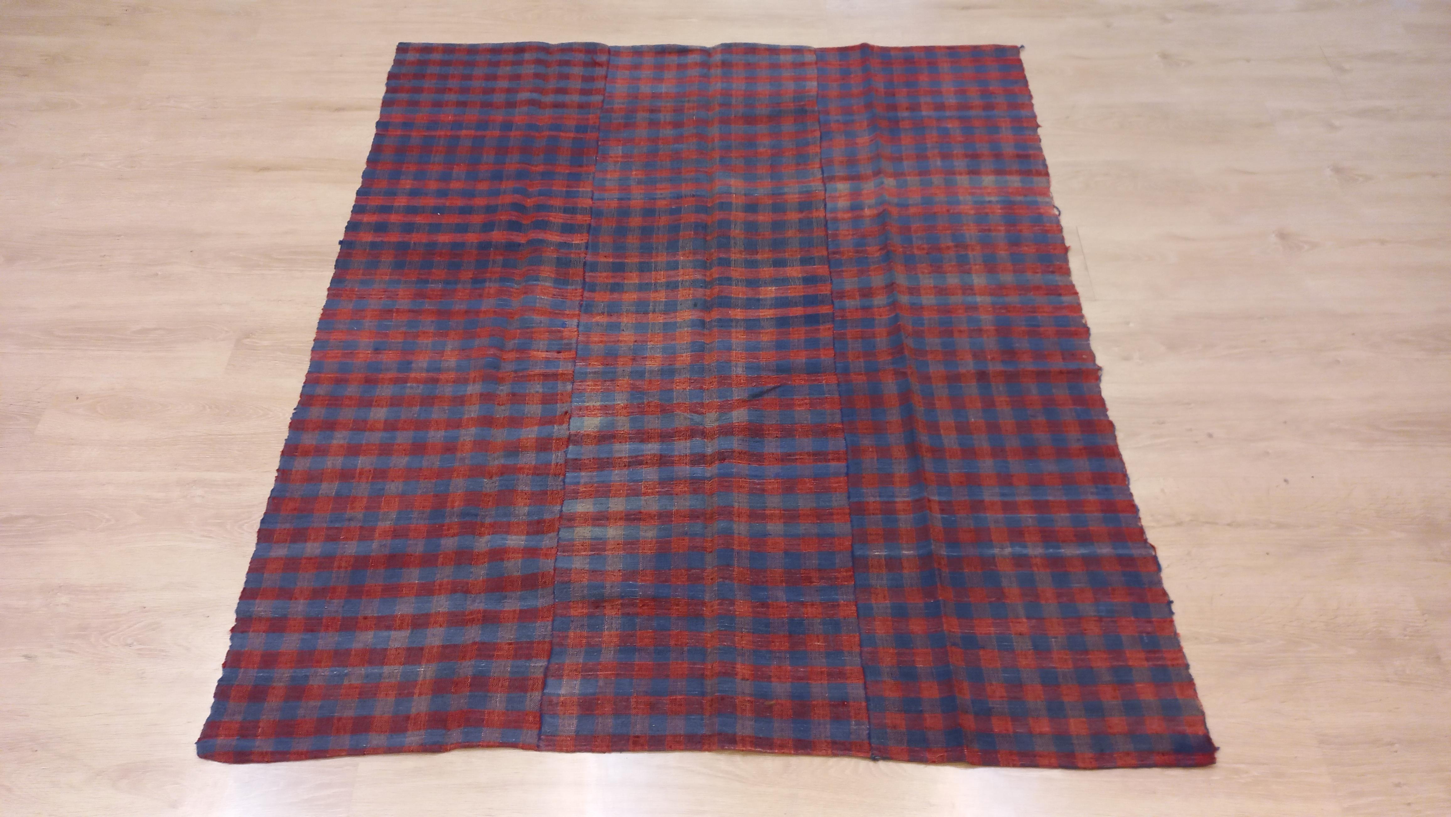 Turkish 4.5x5 ft Vintage Checkered Kilim in Red & Blue, Decorative Handmade Home Textile