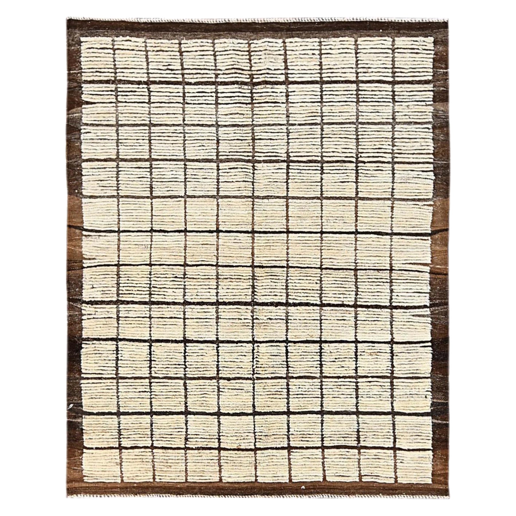 4
5"x5
9" Ivory Hand Knotted Wool Moroccan Weave with Grid Design Oriental Rug