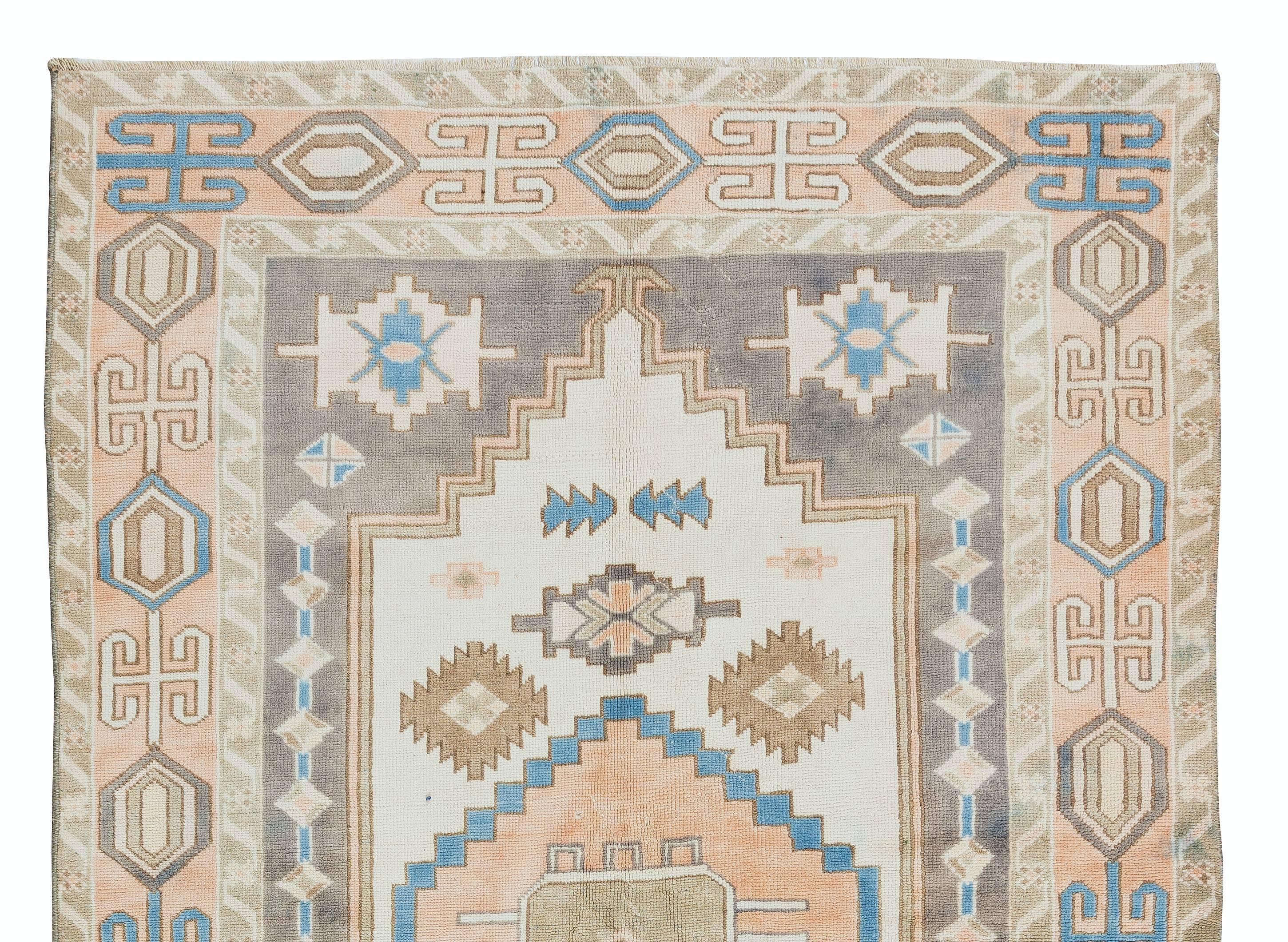 4.5x6.8 Ft Modern Handmade Geometric Wool Area Rug, Hand Knotted Turkish Carpet In Excellent Condition For Sale In Spring Valley, NY