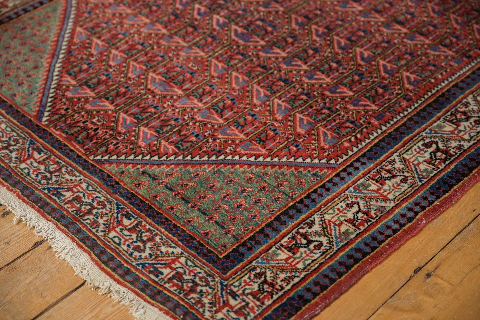 Wool Vintage Arak Sarouk Rug For Sale