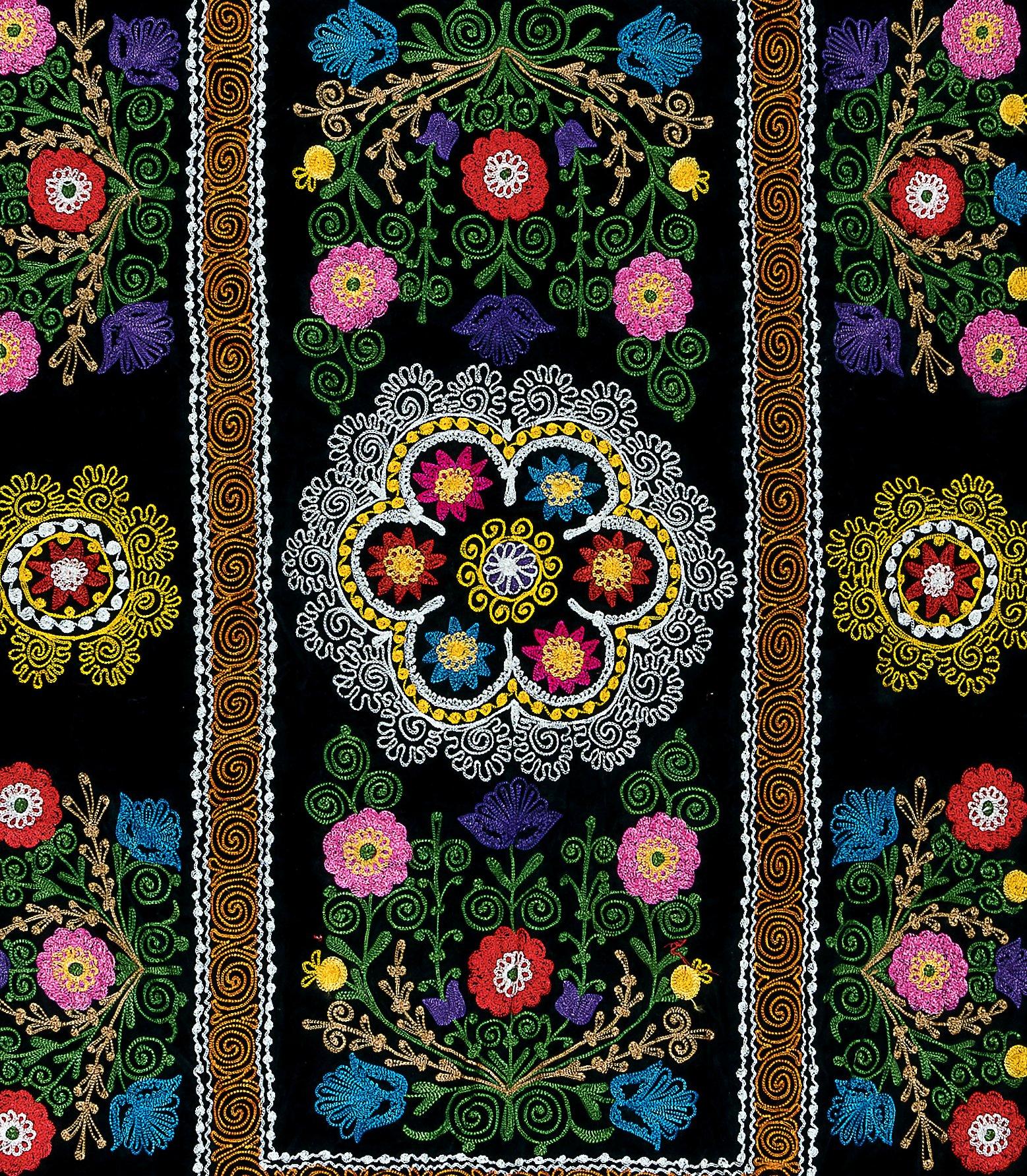 Uzbek 4.5x7.4 Ft Vintage Silk Embroidery Bed Cover, Floral Asian Suzani Wall Hanging For Sale
