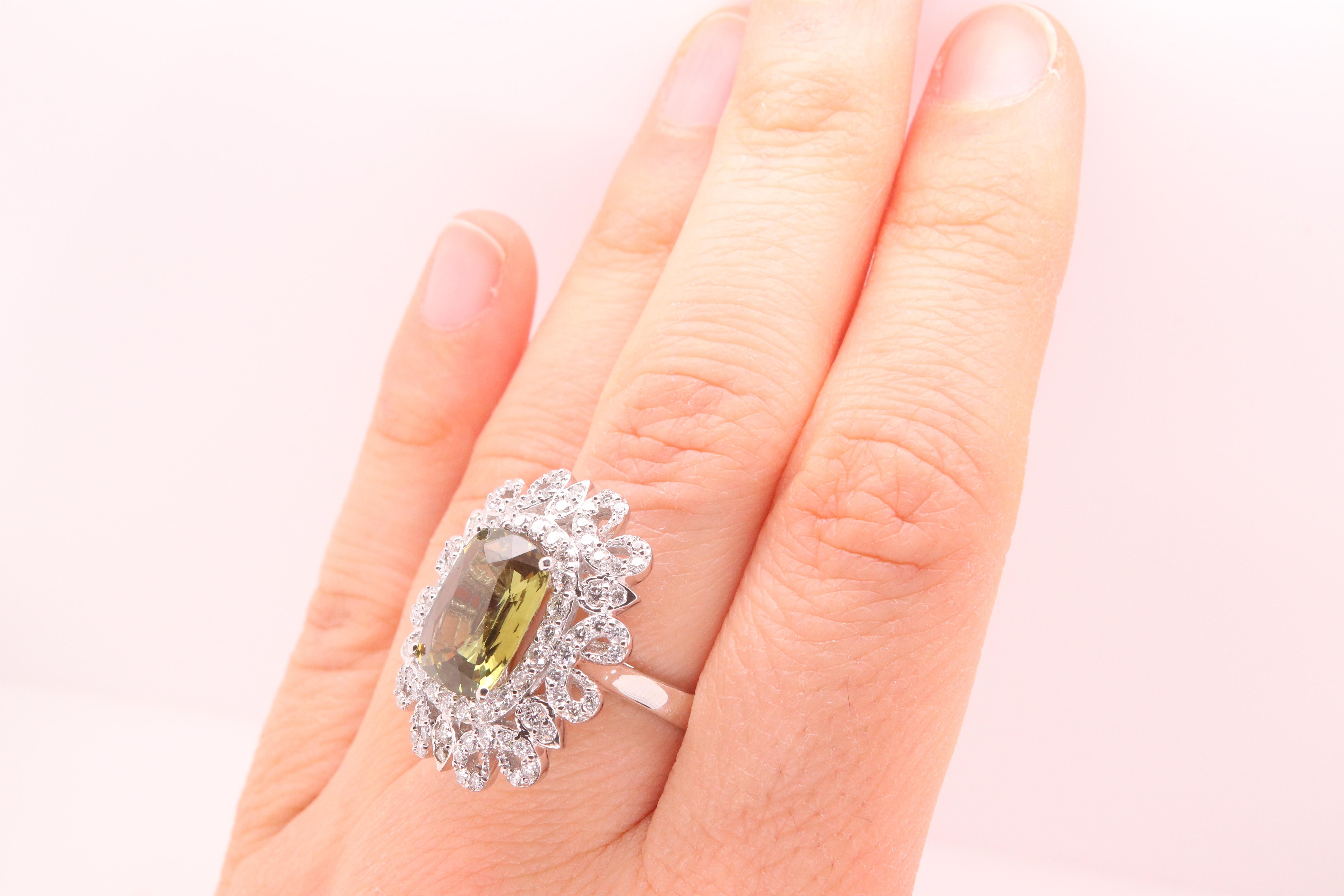 Contemporary GIA Certified 4.60 Carat Natural Color Changing Alexandrite and Diamond Ring
