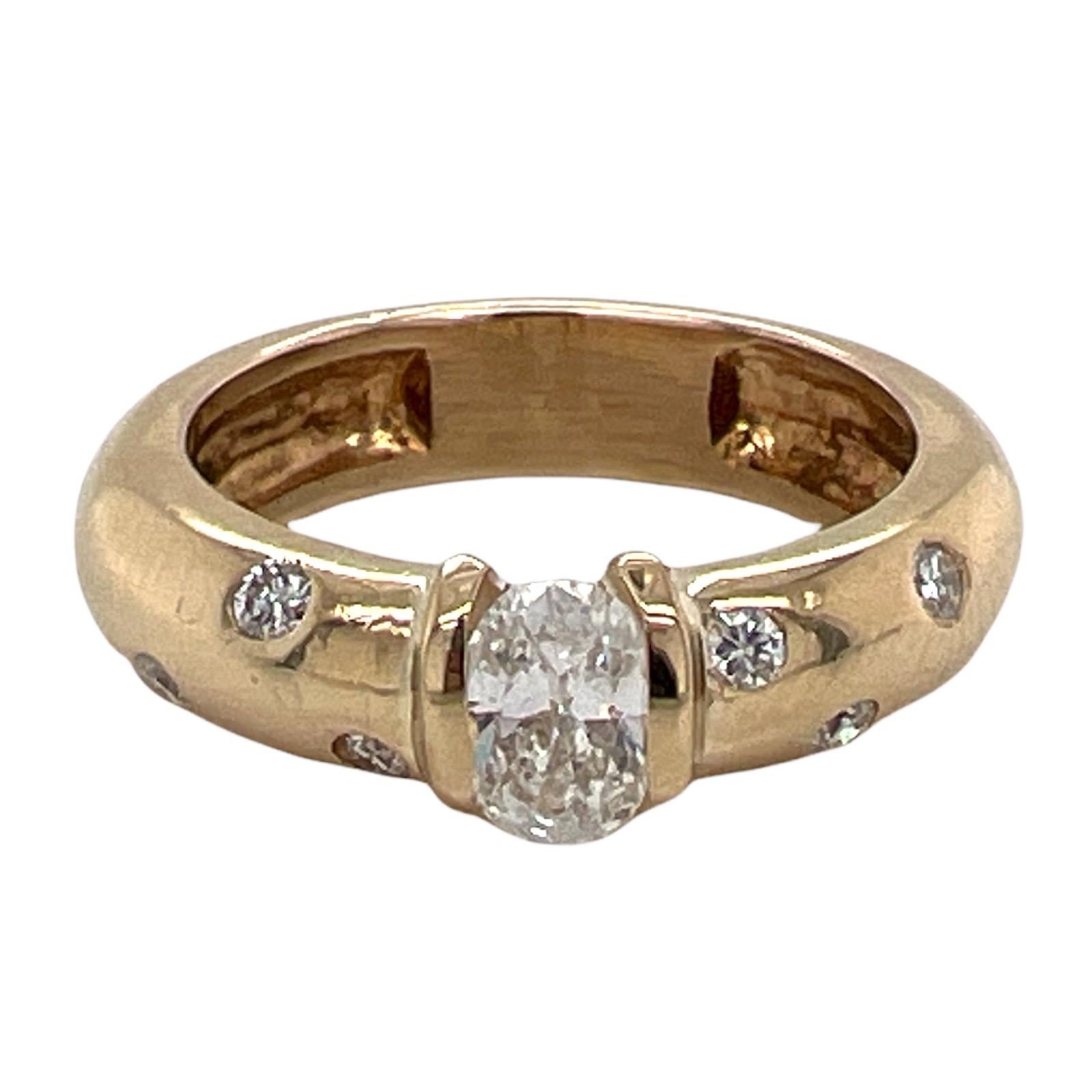 Modern .46 Carat Oval Diamond Etoile Yellow Gold Band Ring GIA Certified G/VS2