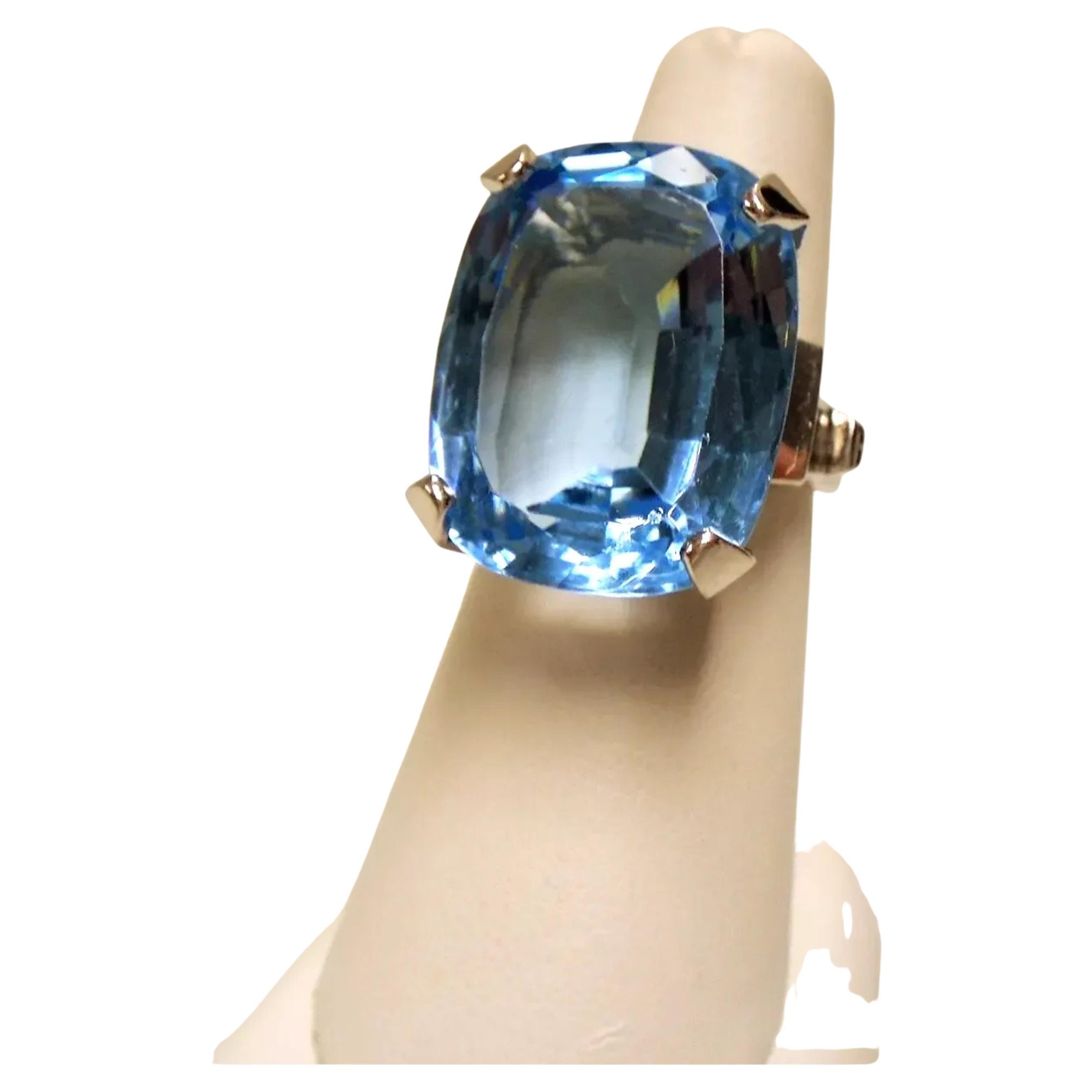 in vendita:  4 Carati Retro Cushion Cut Natural Aquamarine Solitaire Signet Ring Anello Cocktail