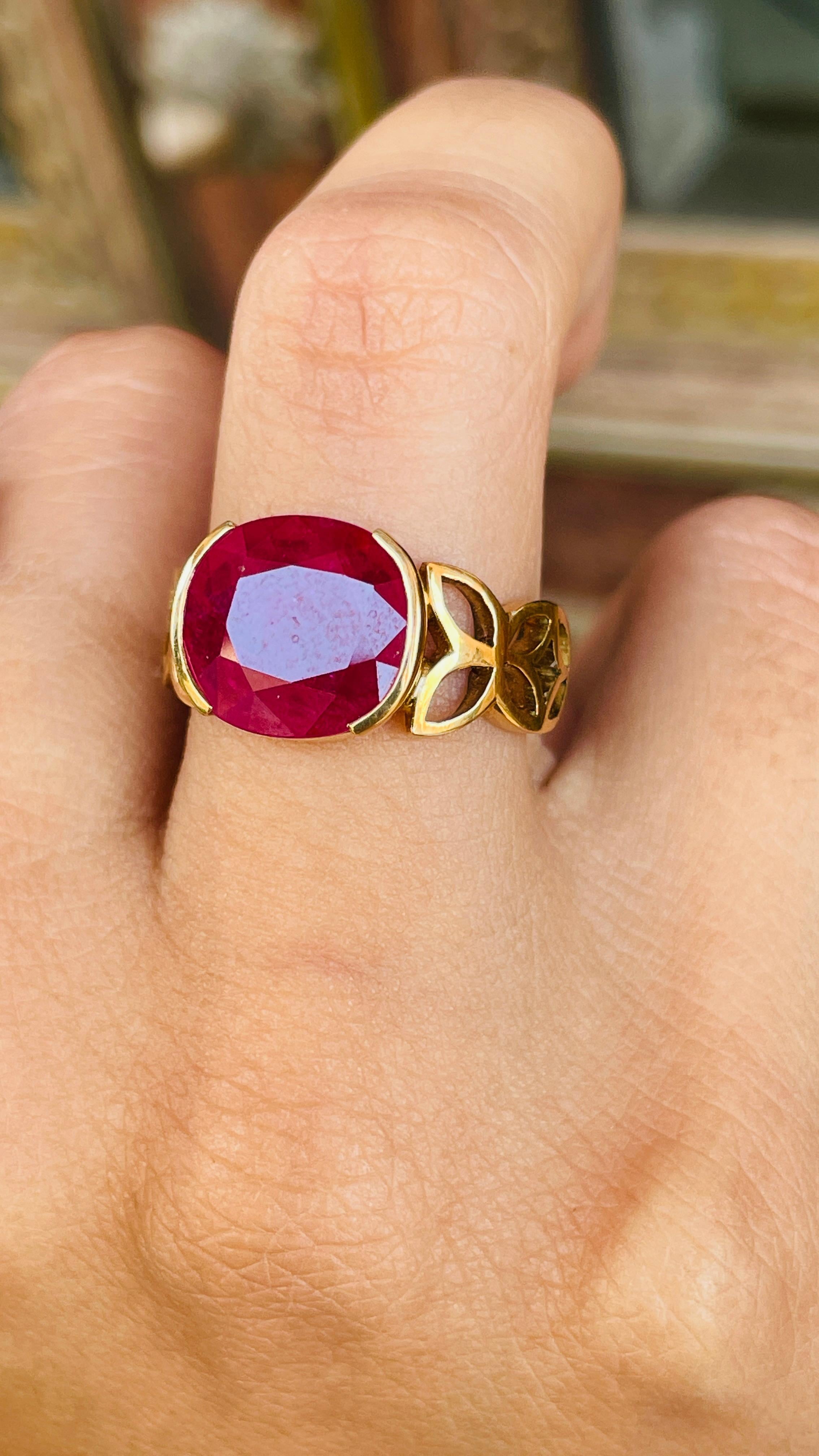 For Sale:  4.6 Carat Ruby Cocktail Ring with Engraving in 18K Solid Yellow Gold 10