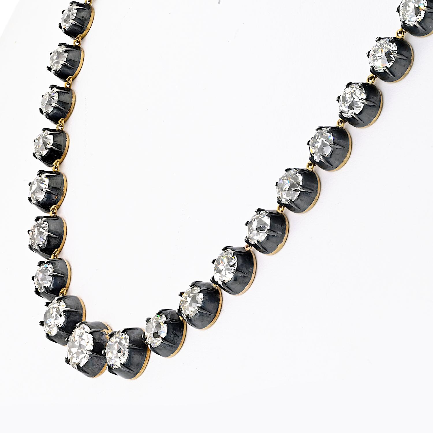Women's 46 Carats Old European Cut Diamond Tennis Rivière Necklace For Sale