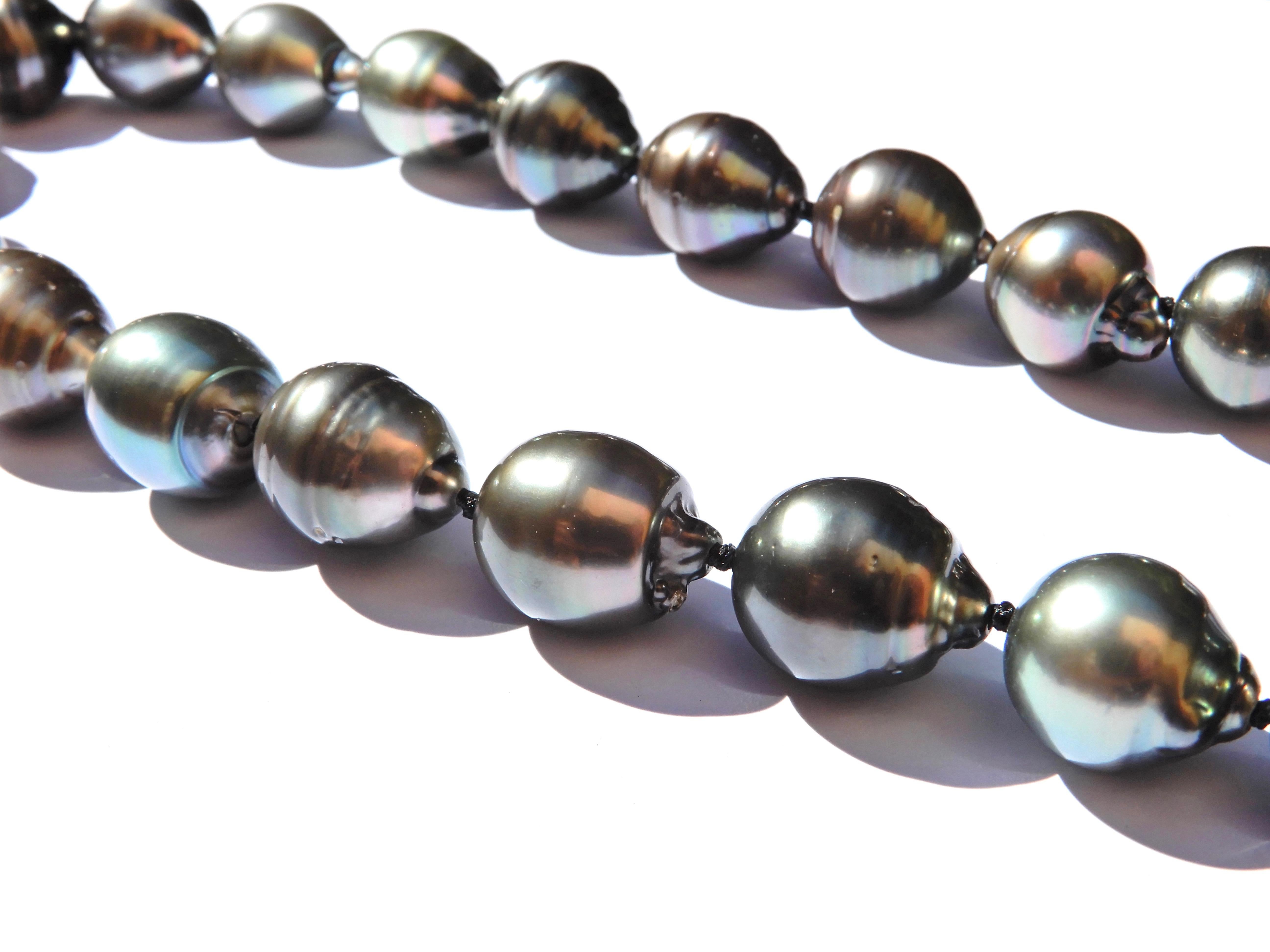 Baroque Tahitian Pearl and Diamond 14 Carat White Gold Necklace In New Condition In Brisbane, QLD