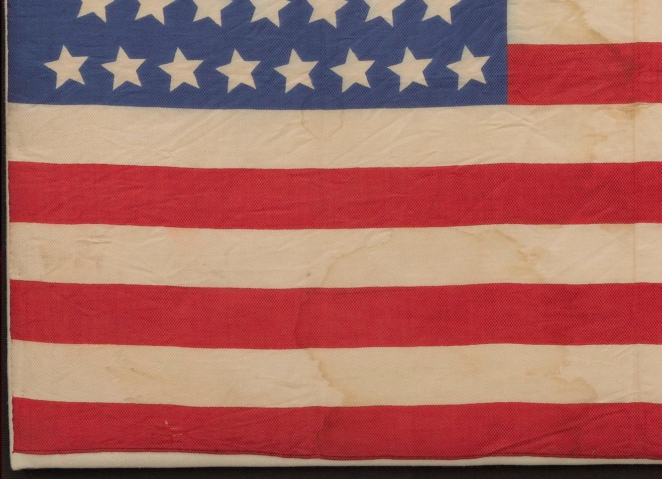 Amerikanische Flagge mit 46 Sternen, antik bedruckt auf Seide, frühes 20. Jahrhundert (amerikanisch) im Angebot