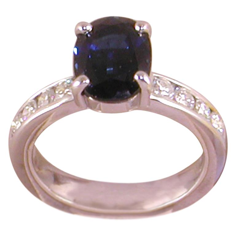4.60 Carat 18 Karat White Gold Diamond Sapphire Engagement Ring For Sale