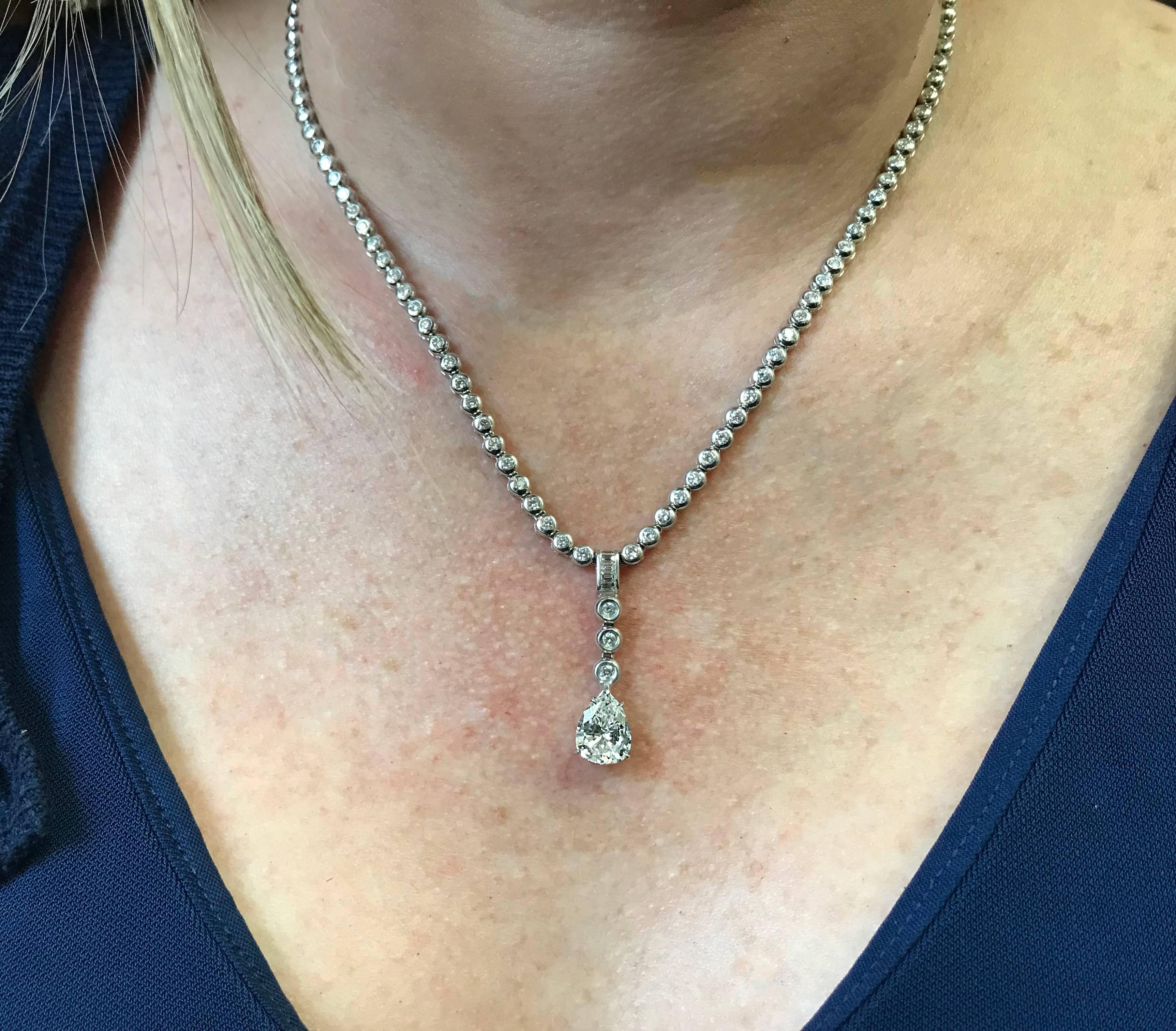 Pear Cut 4.60 Carat Diamond 18 Karat White Gold Dangle Necklace