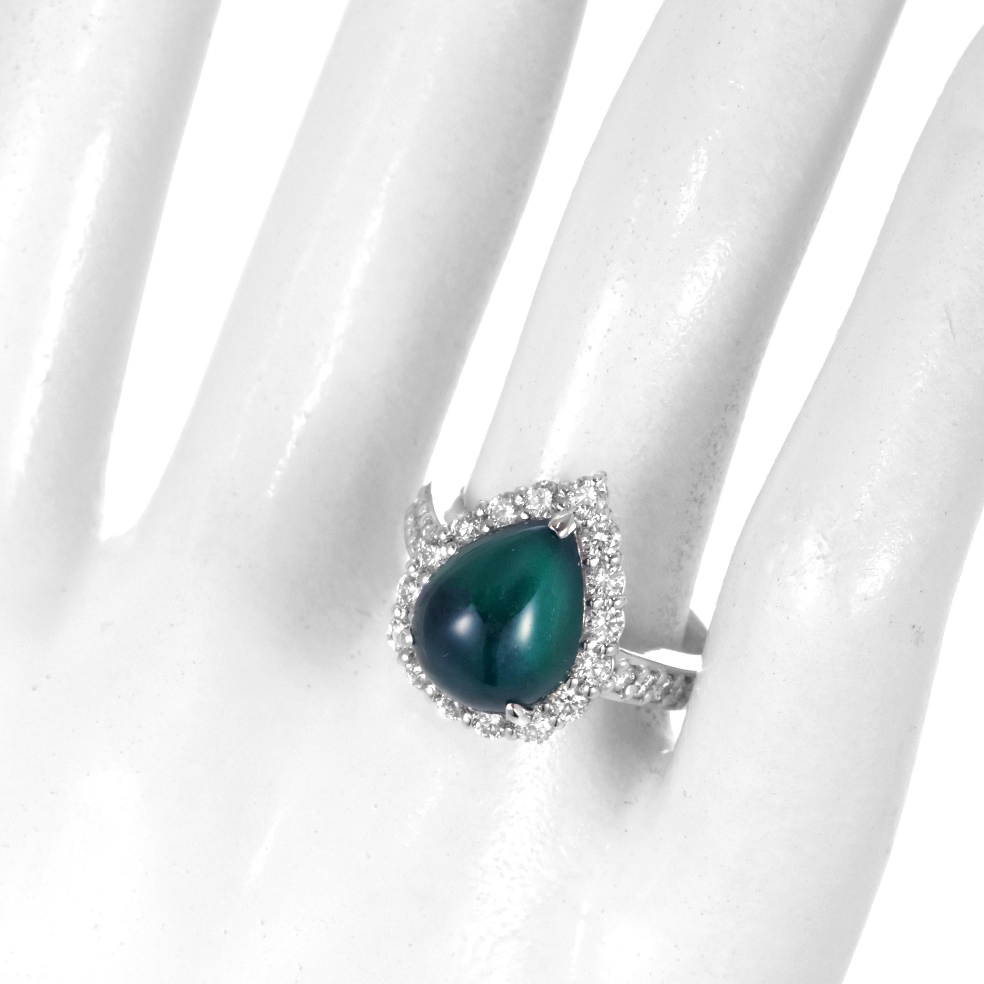 4.60 Carat Natural Emerald Cabochon and Diamond Halo Ring Made in Platinum For Sale 1