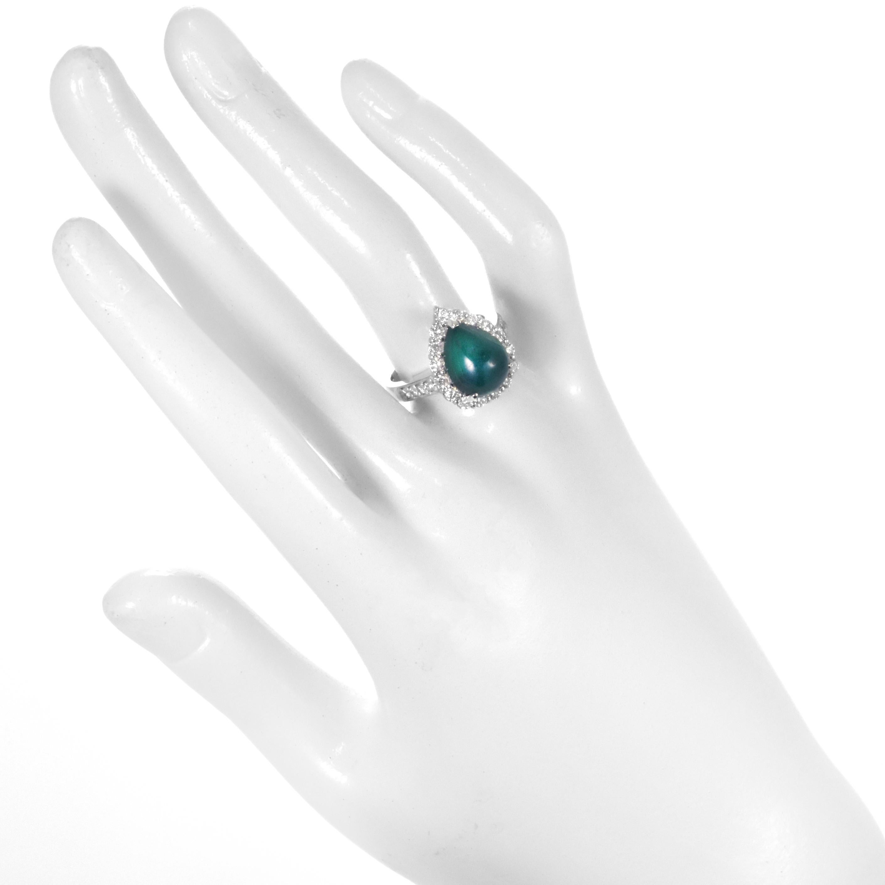 4.60 Carat Natural Emerald Cabochon and Diamond Halo Ring Made in Platinum For Sale 2