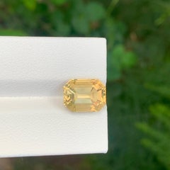 4.60 Carat Natural Faceted Yellow Golden Citrine Emerald Cut Brazilian Gemstone