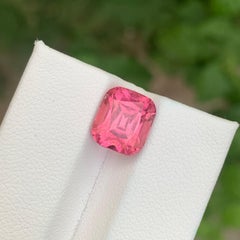 Gema natural suelta de turmalina rosa de 4.60 quilates en forma de cojín