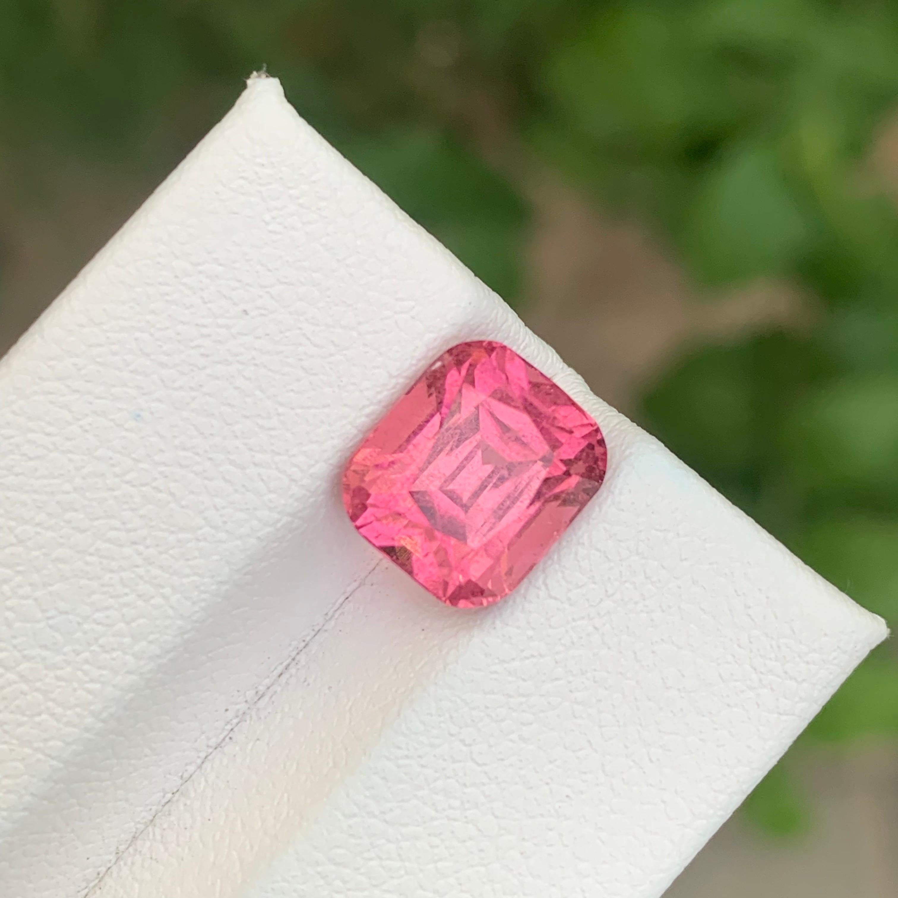 da uomo o donna 4.60 carati di tormalina rosa naturale sfusa a forma di cuscino in vendita