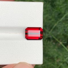4.60 Carat Natural Loose Red Color Garnet Emerald Jewelry Cut African Gemstone