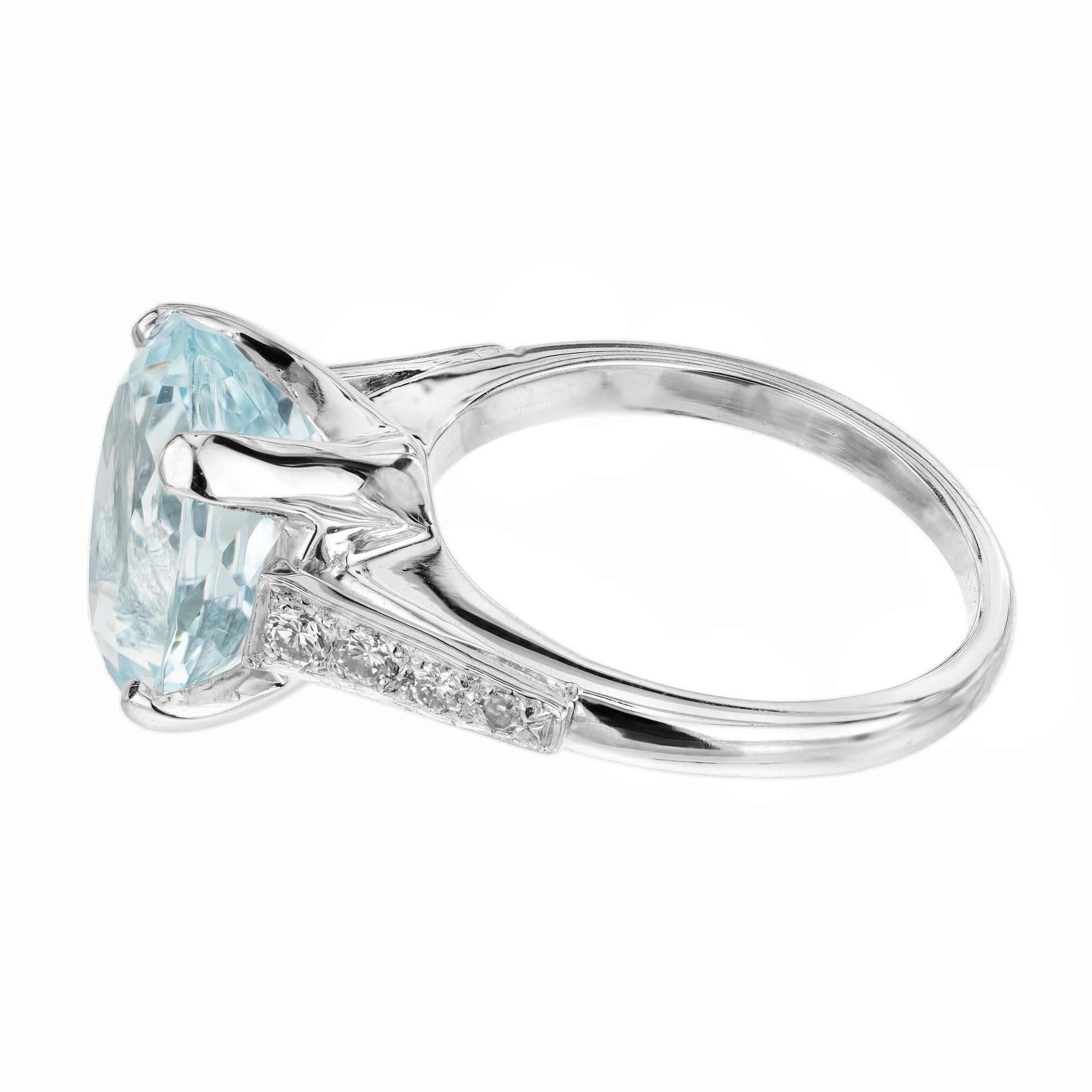 4.60 Carat Oval Aquamarine Diamond Platinum Engagement Ring  In Good Condition For Sale In Stamford, CT