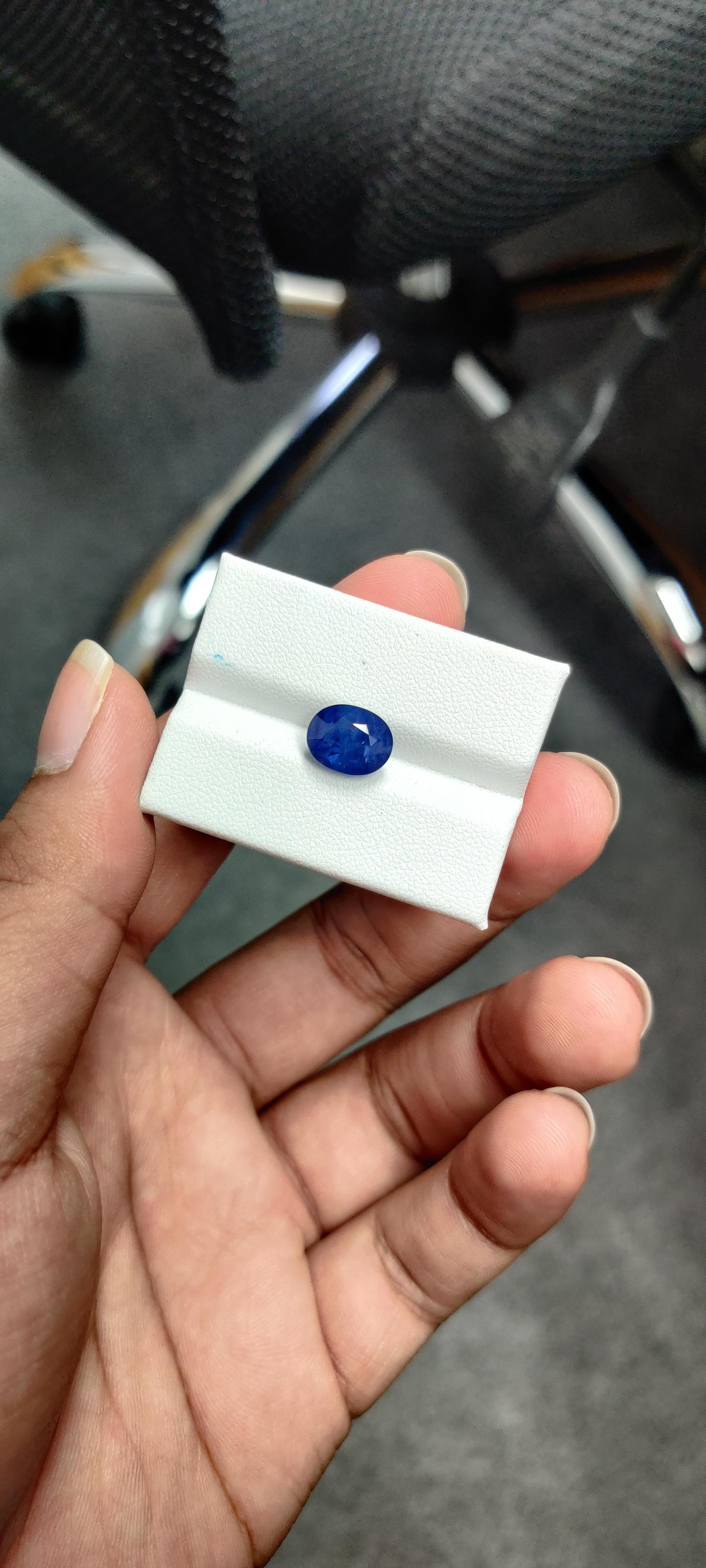 4.60 Carat Royal Blue Ceylon Sapphire 4