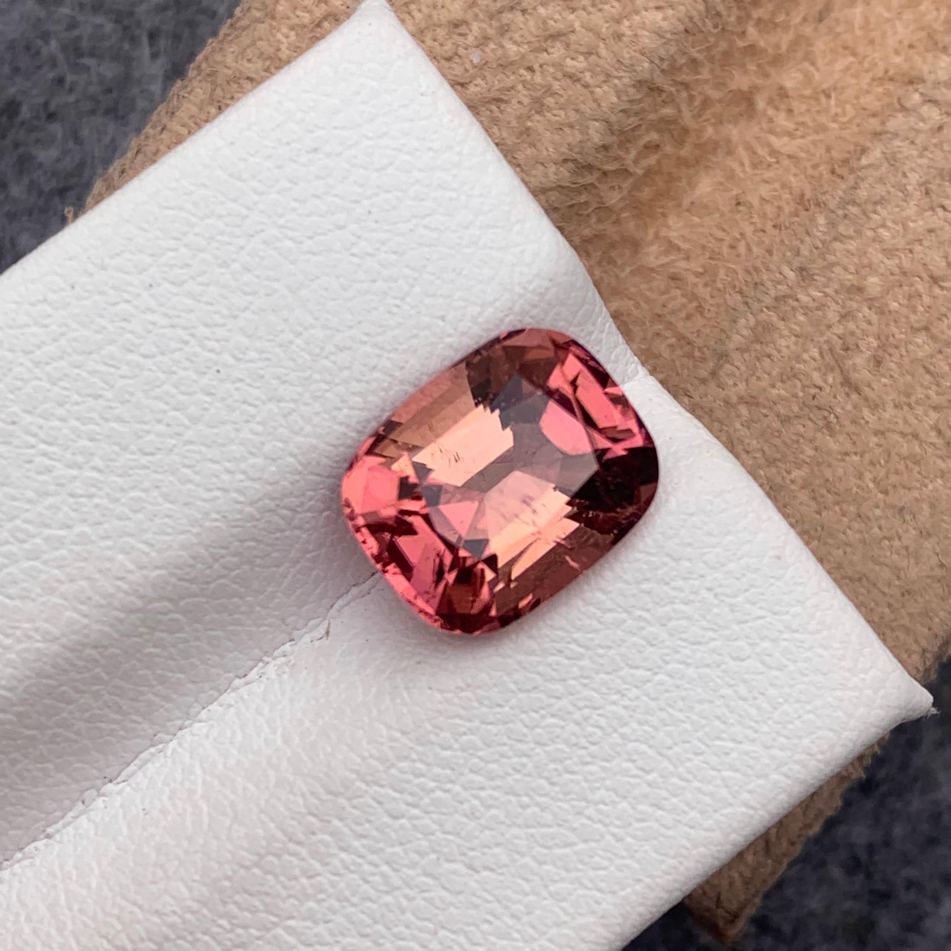 4.60 Carat SI Clarity Loose Pink Tourmaline Cushion Shape In New Condition For Sale In Peshawar, PK