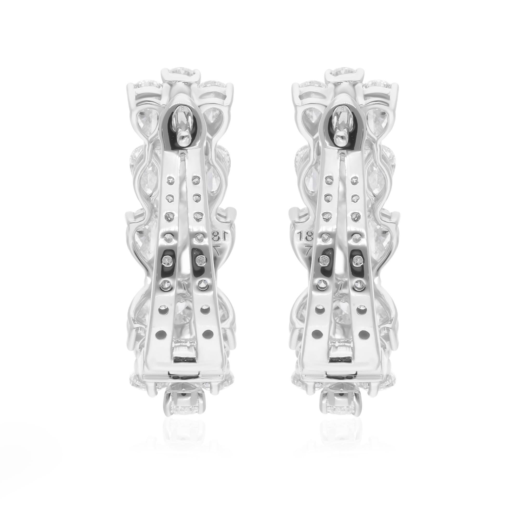 Pendientes de aro de diamantes talla brillante pera SI/H de 4,60 quilates y 18 quilates de oro blanco en Nuevo estado para la venta en Diera, Dubai