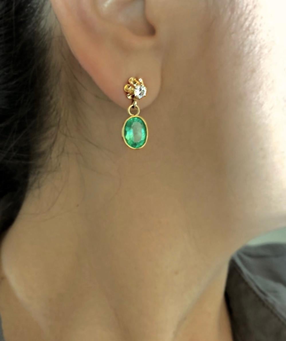 Round Cut 4.60 Carat Victorian Style Natural Colombian Emerald Diamond Drop Earrings 18K