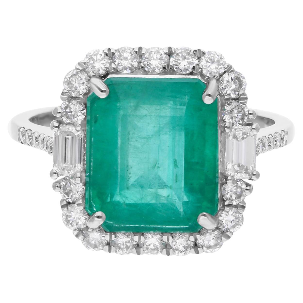 4.60 Carat Zambian Emerald Cocktail Ring 0.78 Carat Diamond 14 Karat White Gold