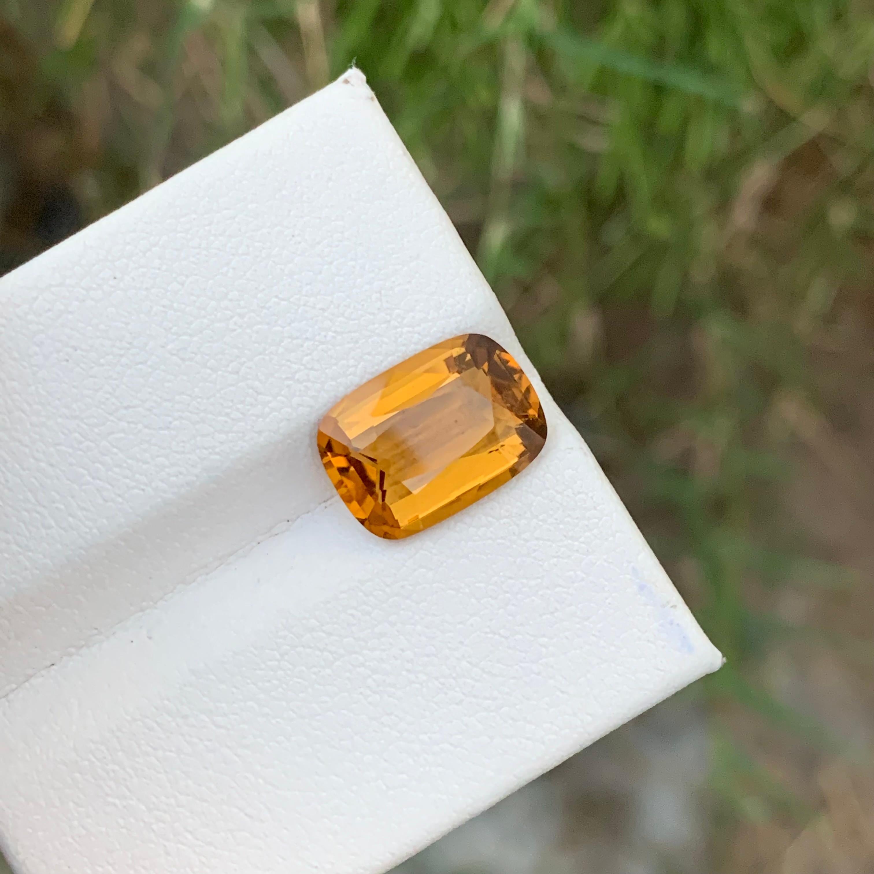 Women's or Men's 4.60 Carats Natural Loose Yellow Citrine Ring Gemstone Brazil Mine For Sale