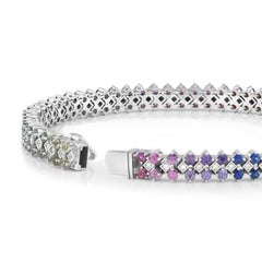 Armband aus 18 Karat Weißgold mit 4,60 Karat Regenbogenfarbenen Saphiren und Diamanten
