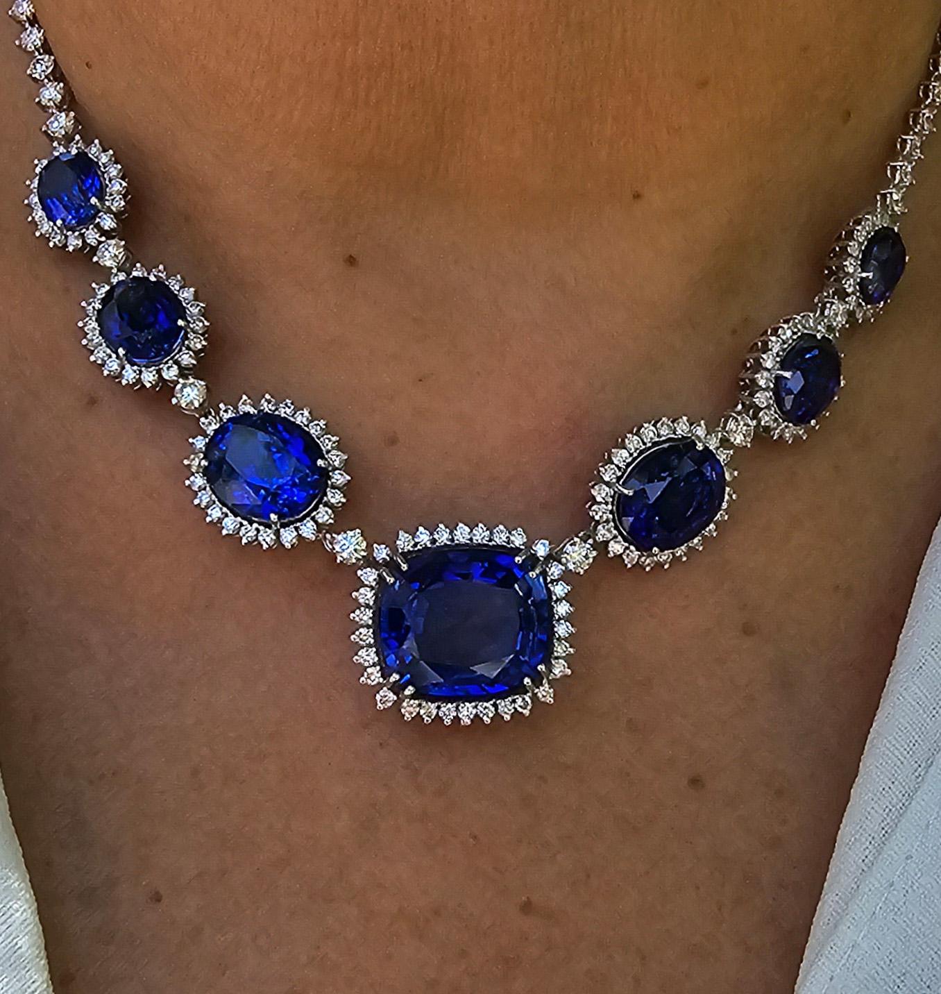 Art Deco 46.00 carat sapphire and 11.93 carat natural diamond necklace For Sale