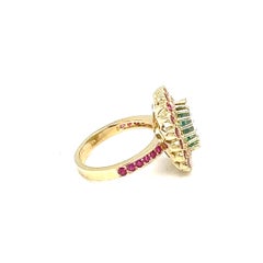 4.61 Caratte Apatite Pink Sapphire Diamond Yellow Gold Cocktail Ring