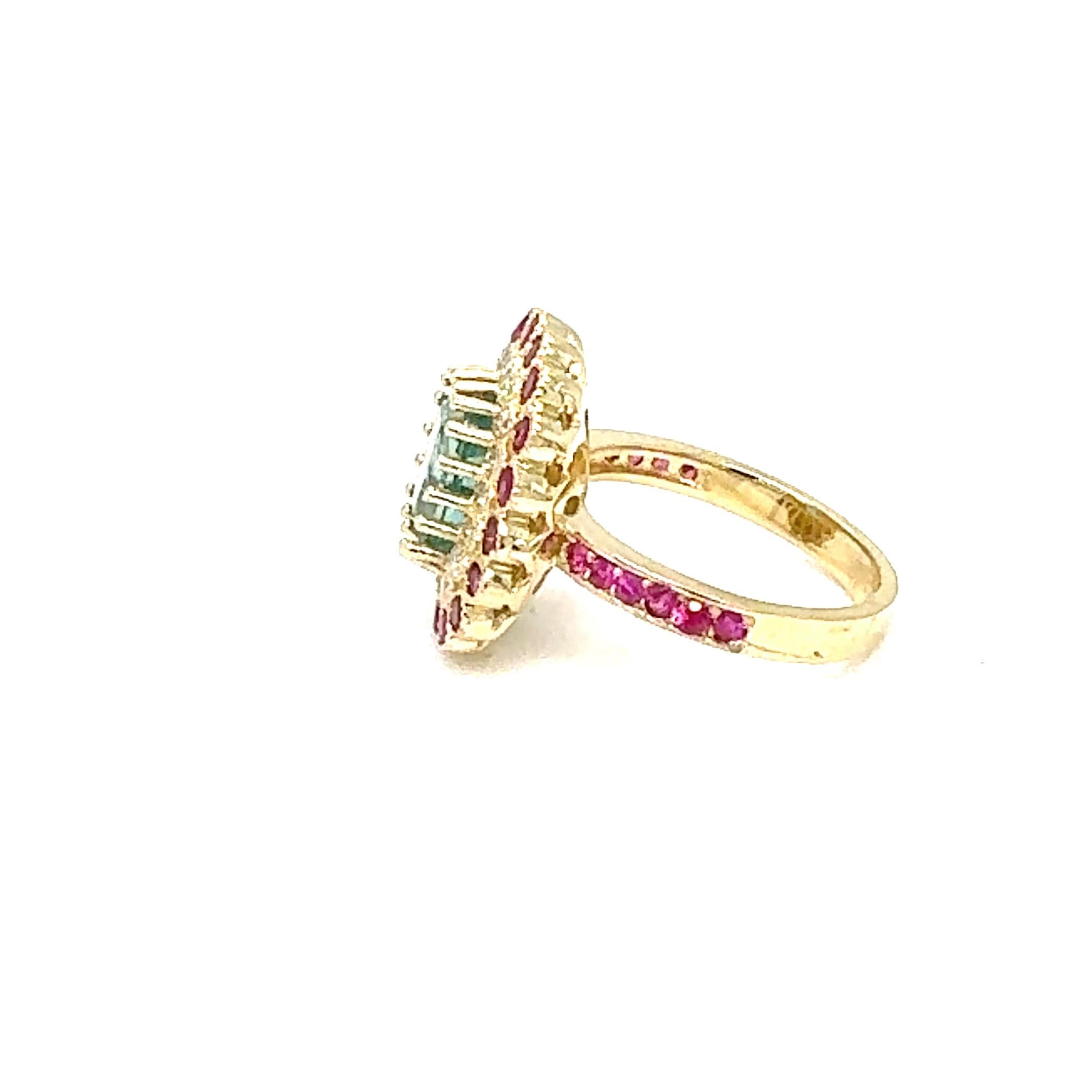 Contemporary 4.61 Carat Apatite Pink Sapphire Diamond Yellow Gold Cocktail Ring For Sale