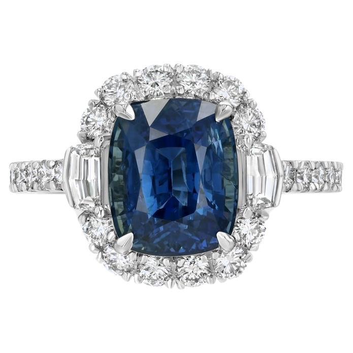 4.61ct untreated cushion-cut, blue sapphire ring. GIA certified. For Sale