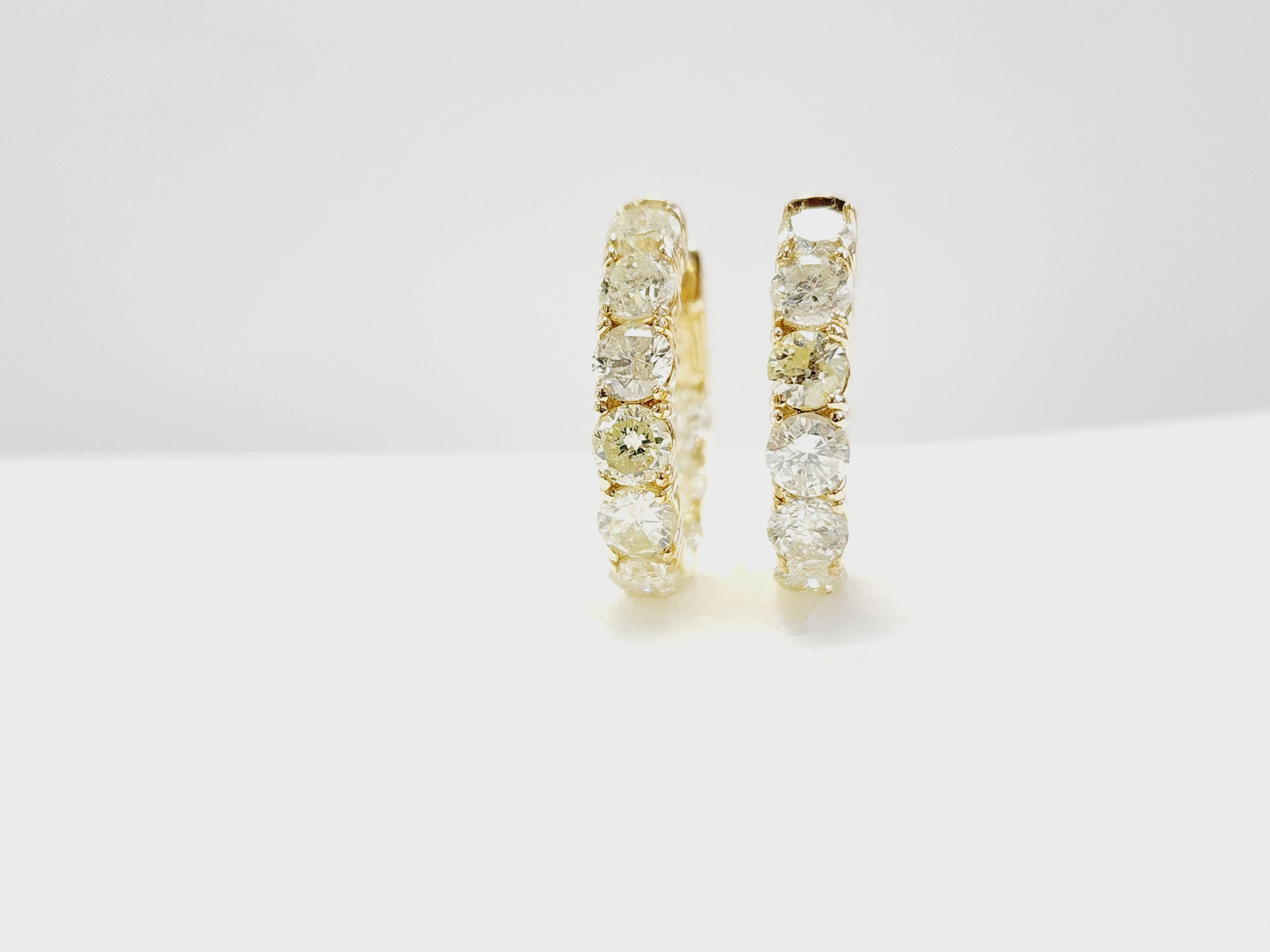 4.62 Carat Natural Diamond Hoops Earrings 14 Karat Yellow Gold For Sale 11
