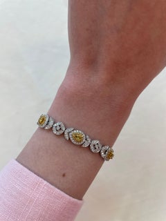 4.62 Diamond & Yellow Diamond Bracelet 18k White & Yellow Gold