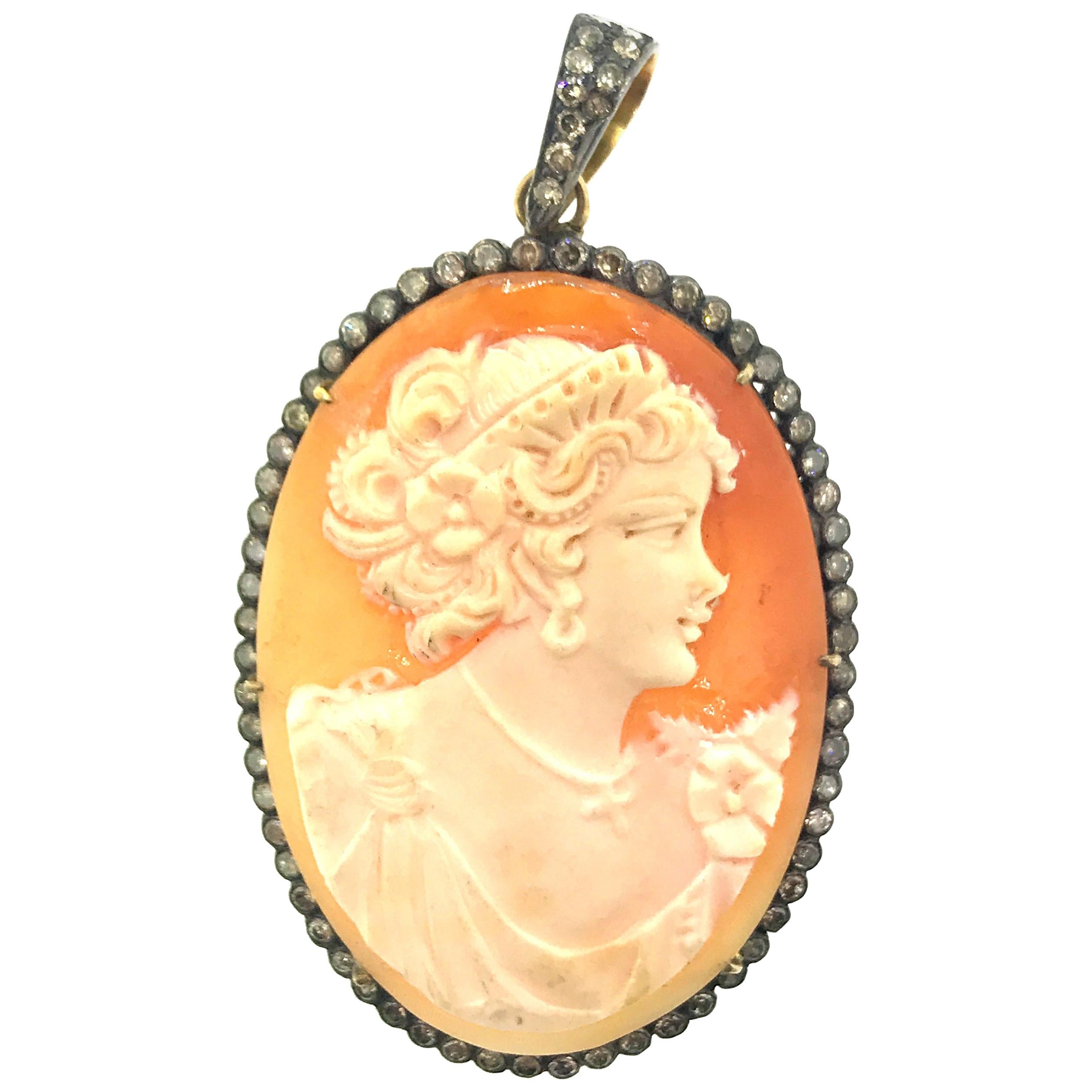46.20 Cameo Diamond Pendant in Oxidized Sterling Silver, 14 Karat Gold For Sale