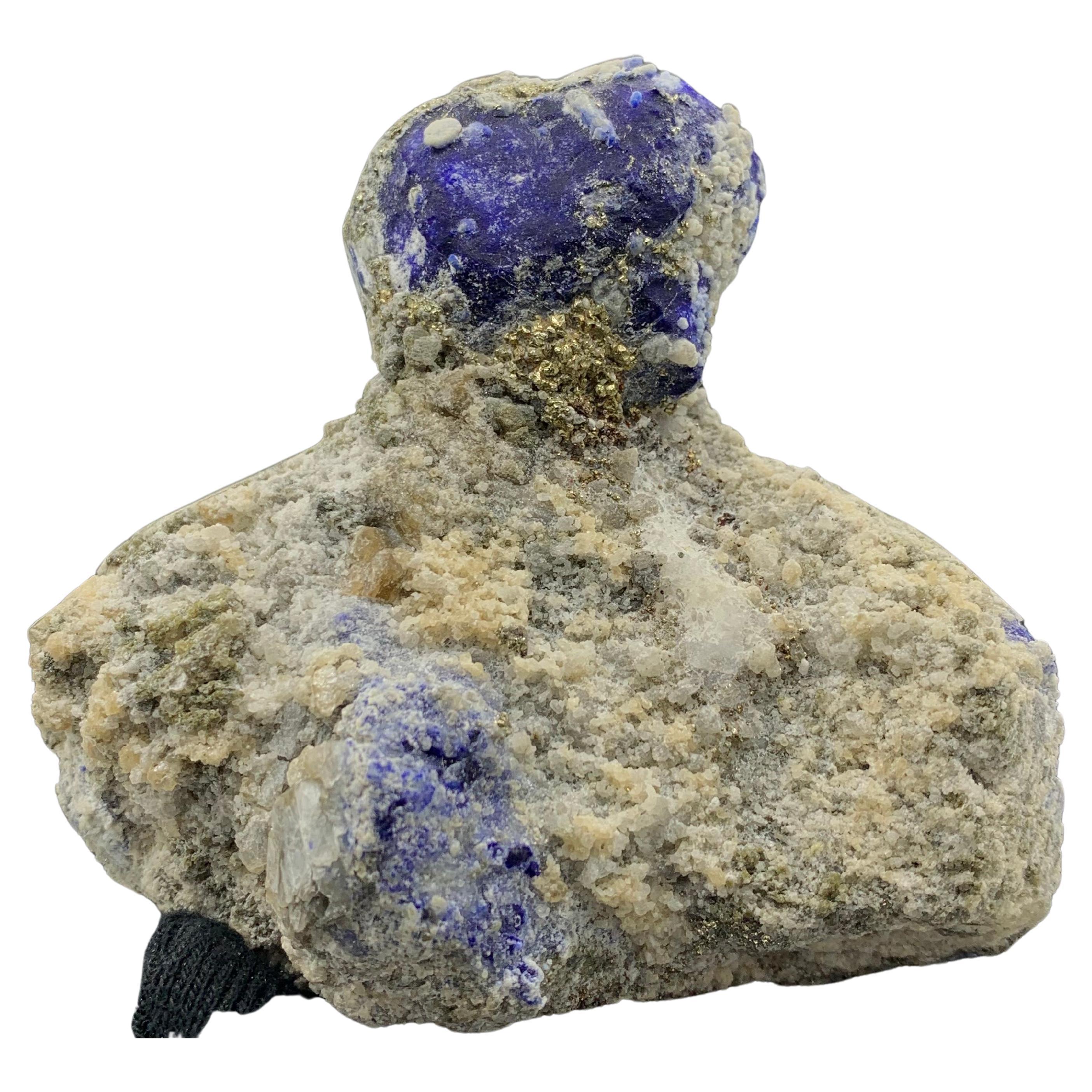 Attrayant spécimen de lazurite avec pyrite de Badakhshan, Aghanistan,462,24 grammes