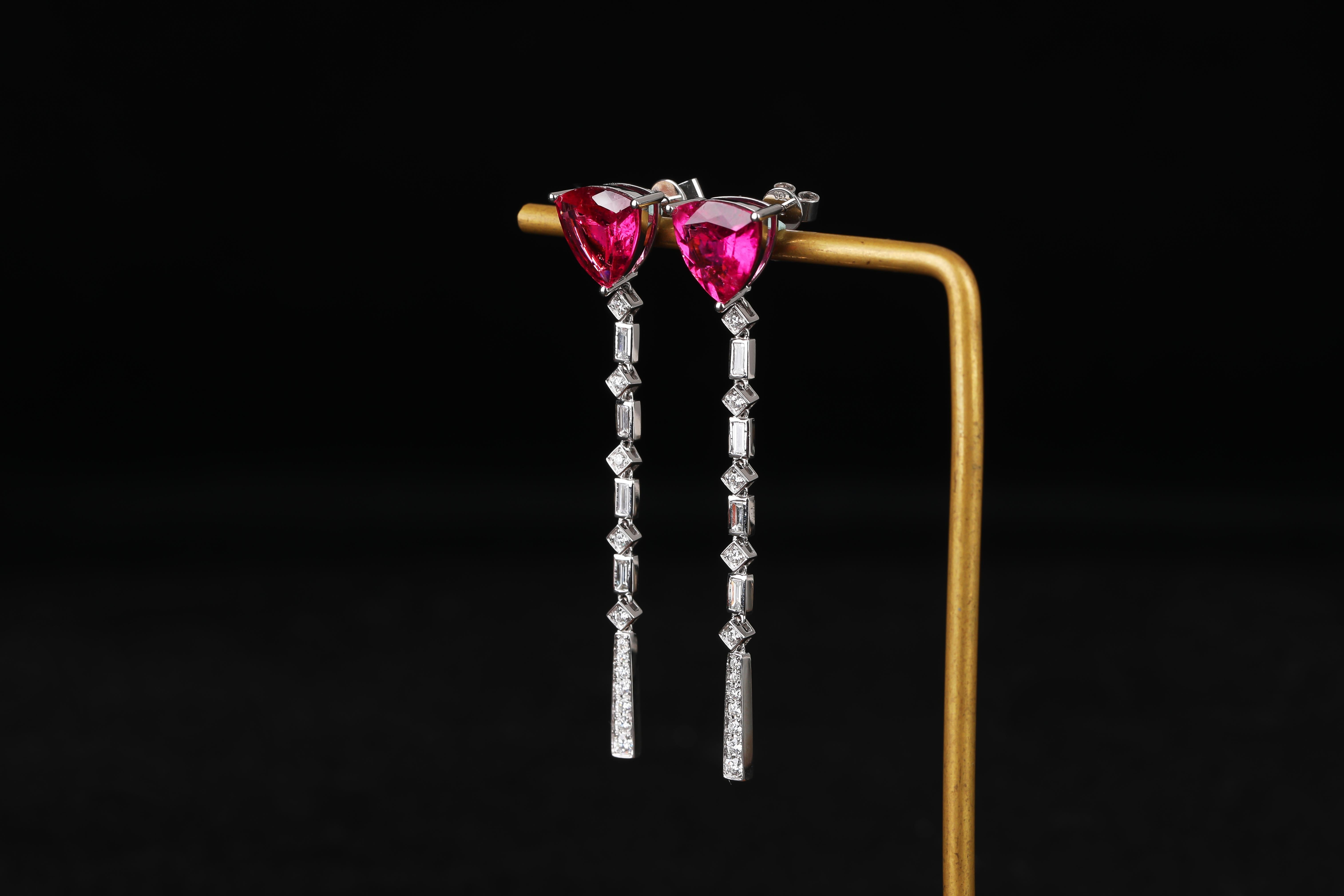 Rubellite Tourmaline and Diamond Earring in 18k Gold

The Tourmaline is of Purplish Red Colour and is known in the trade as 