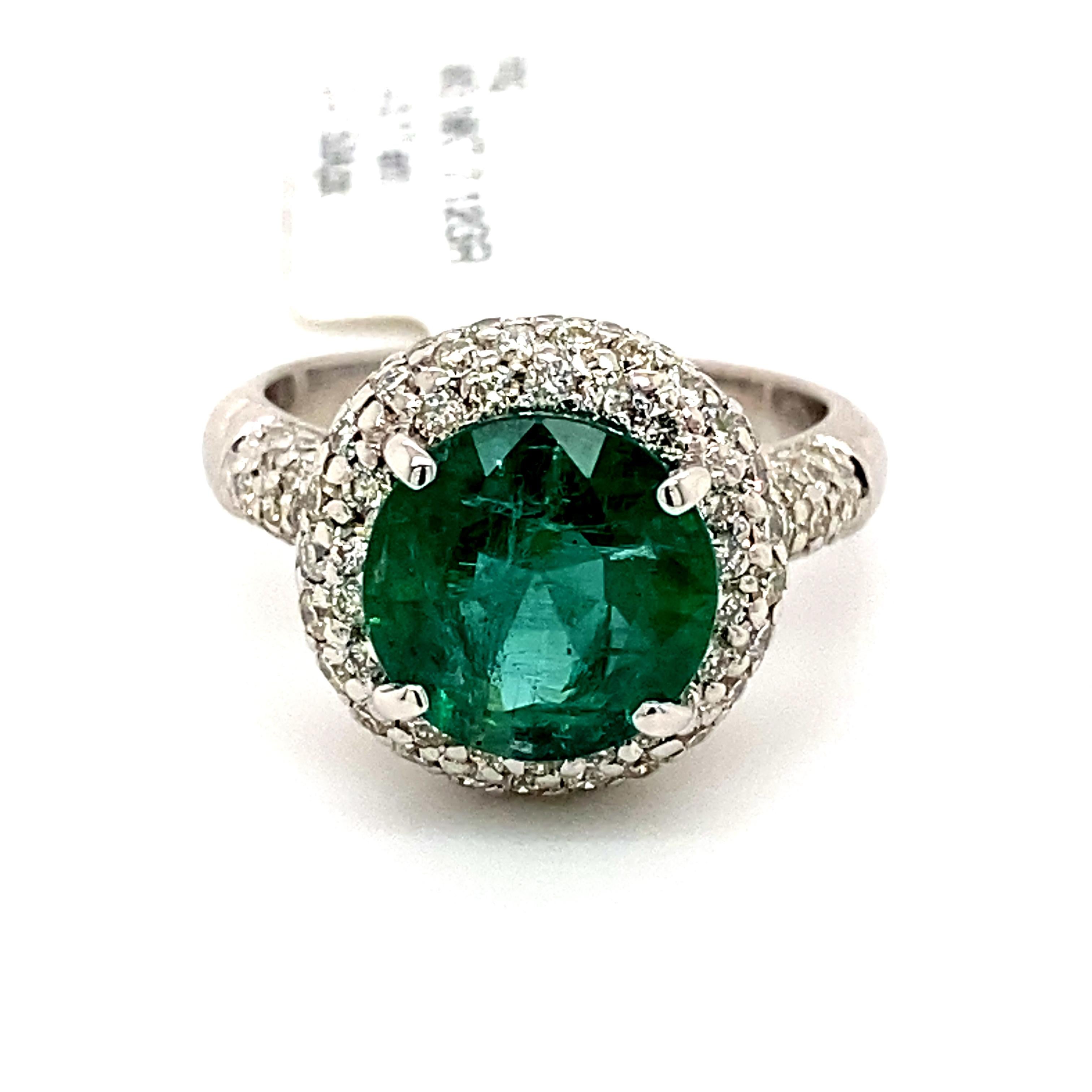 Round Cut 4.62ctt Carat Round Emerald with Diamond Pave Halo Ring 18k White Gold