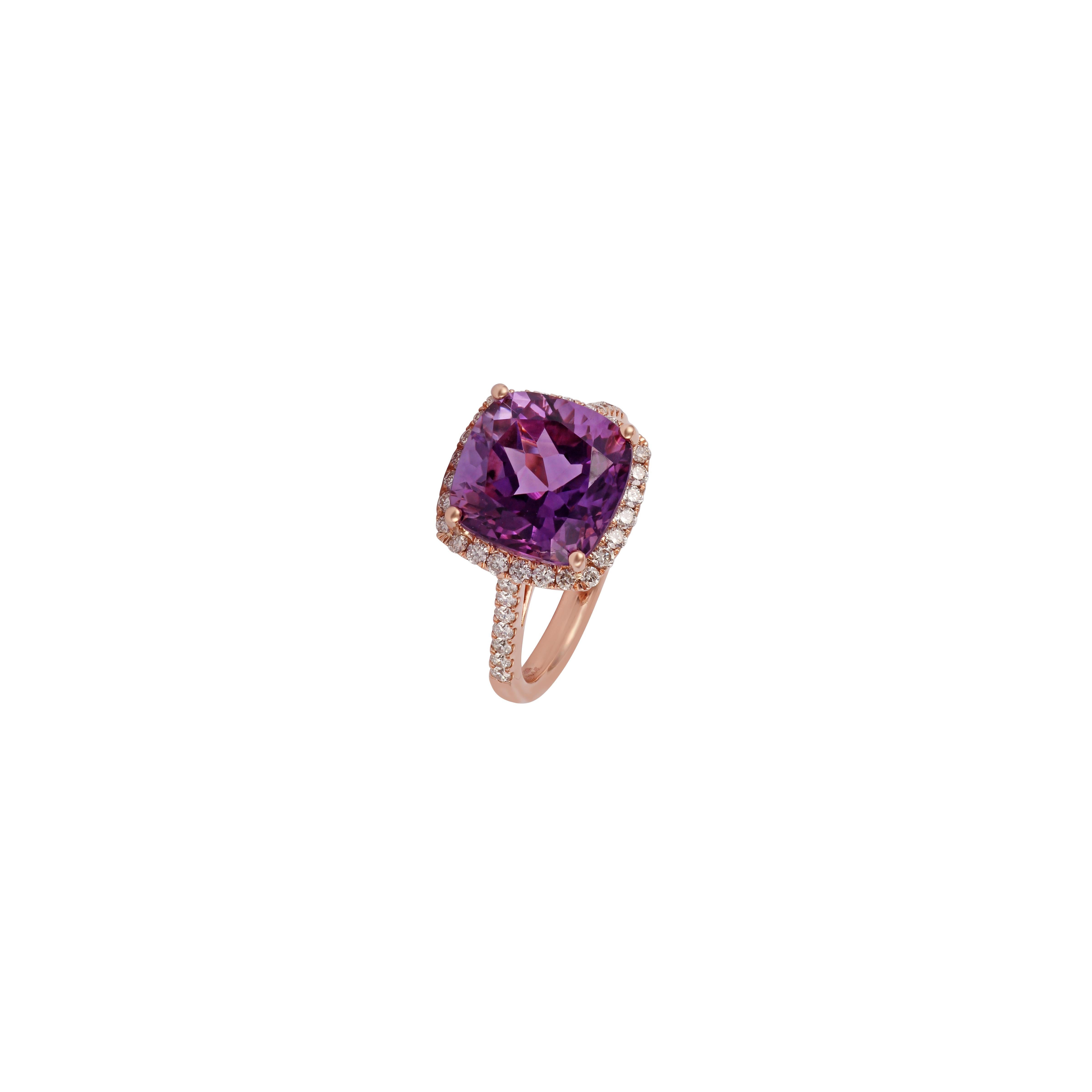 Cushion Cut 4.63 Carat Amethyst Diamond Ring Studded in 18K Rose Gold For Sale